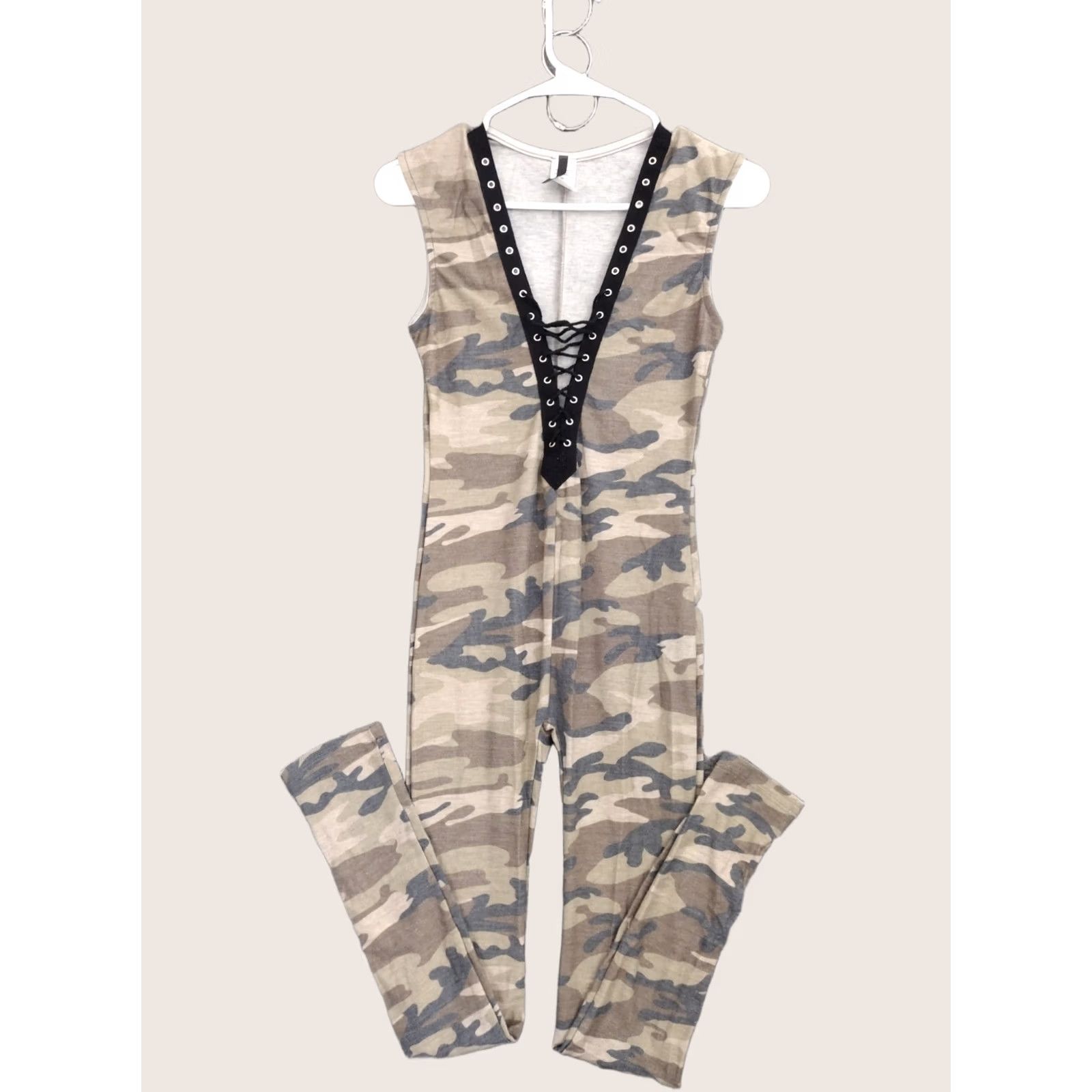 Vintage Codigo Jumpsuit M One Piece Body Suit Camouflage Sleeveless V-Neck Womens Size 32" / US 10 / IT 46 - 1 Thumbnail