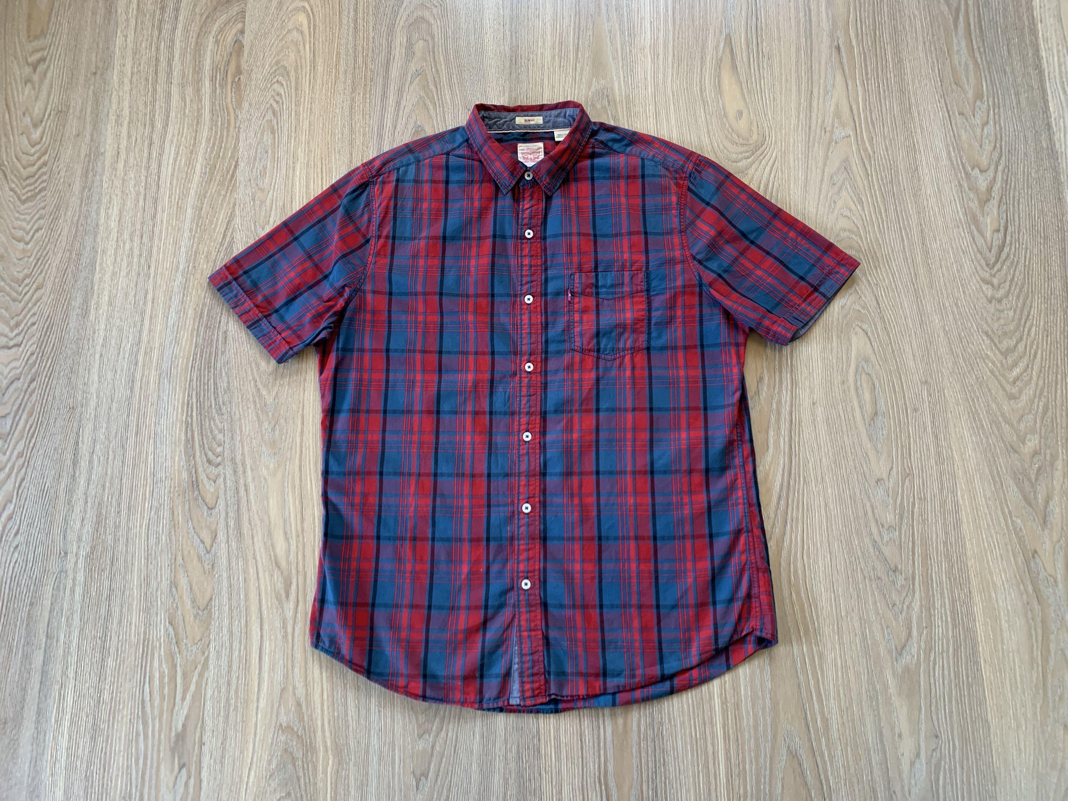 Levi's Levi's Slim Fit Short Sleeve Plaid Shirt Size US XL / EU 56 / 4 - 8 Thumbnail