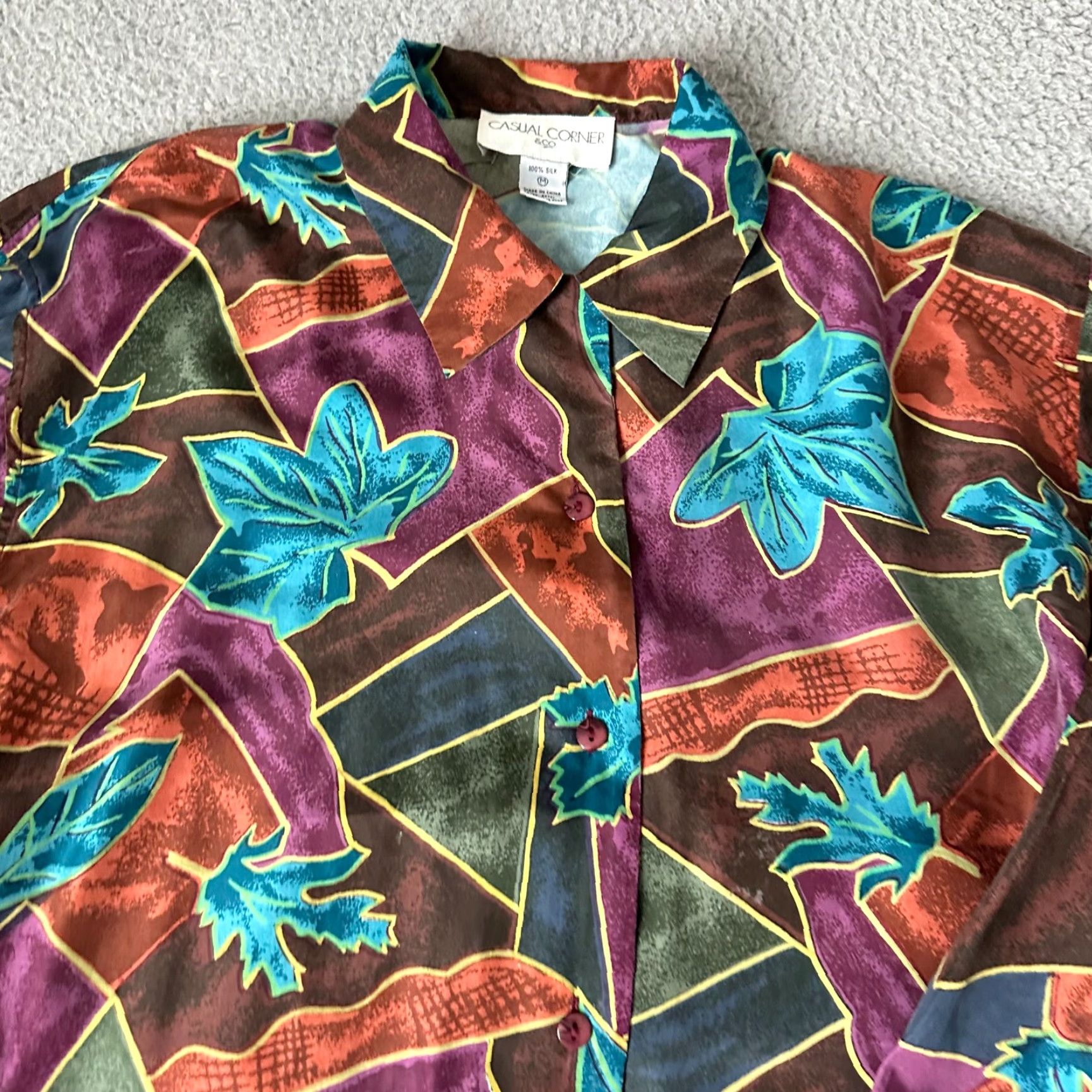 Vintage VINTAGE Casual Corner Shirt Womens M Red Silk Floral AOP Button-Up Long Sleeve Collared Ladies Size M / US 6-8 / IT 42-44 - 2 Thumbnail