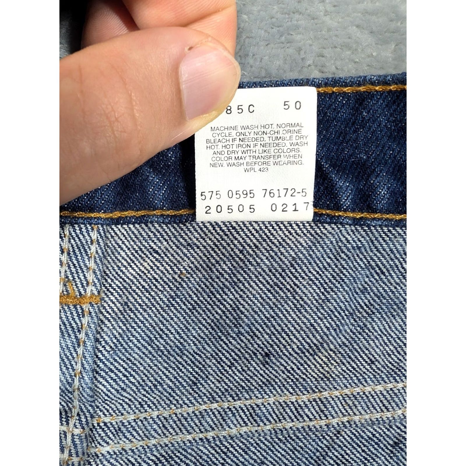 Levi's VINTAGE Levi's 505 Jeans Mens 42x32 Blue Denim Regular Fit Straight Leg USA 90s Mens Size US 42 / EU 58 - 6 Thumbnail