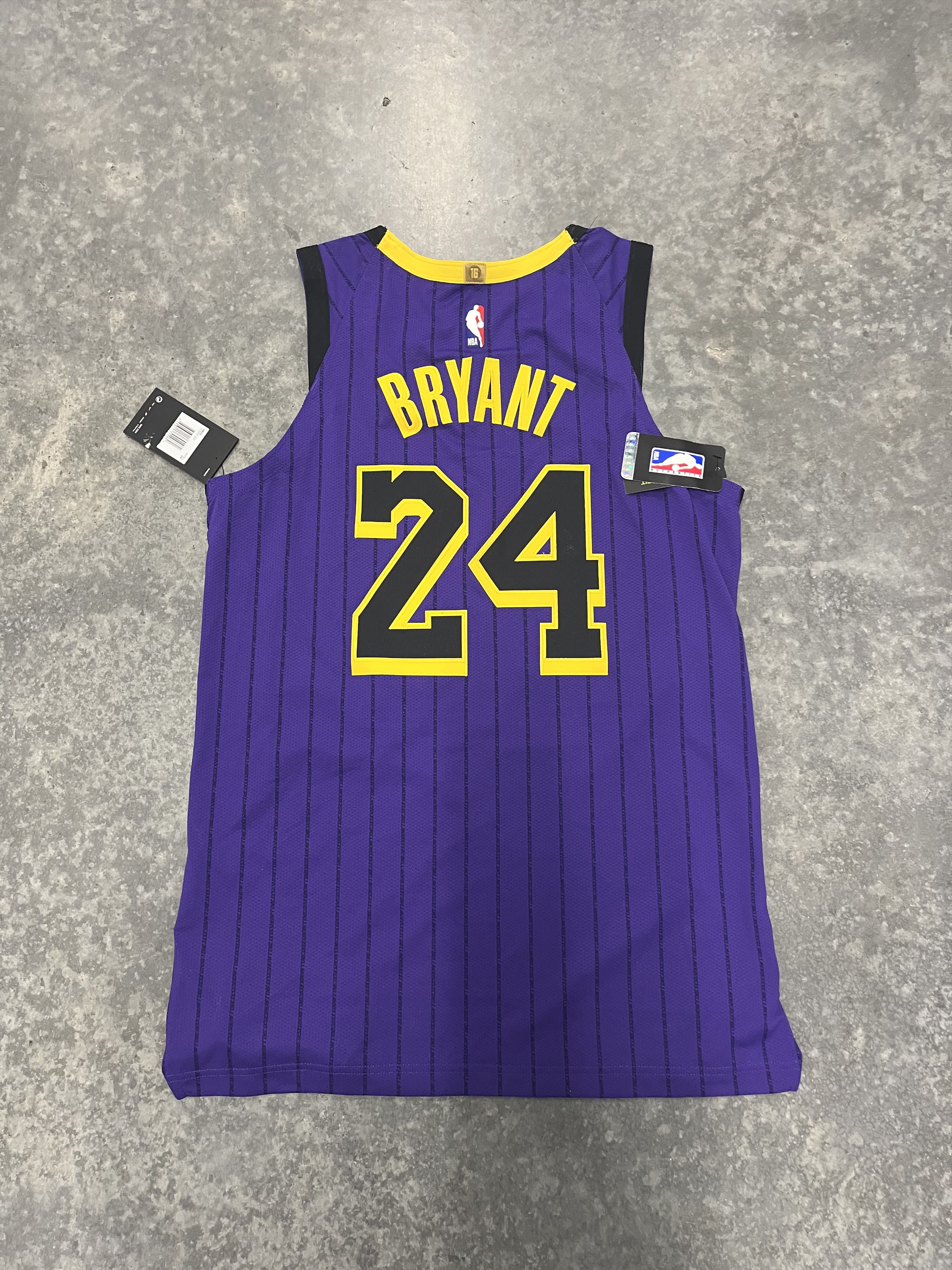 Nike Nike Kobe Bryant #24 Lore Series Jersey Lakers City M Size US M / EU 48-50 / 2 - 2 Thumbnail