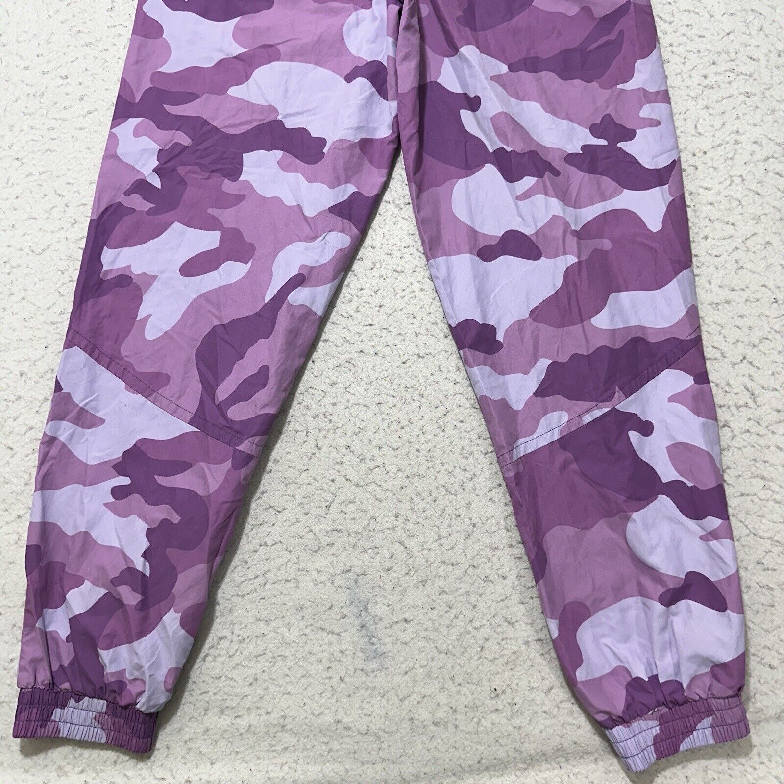 Forever 21 Forever 21 Small Windbreaker Pants Purple Camo Sweatpants Size 28" / US 6 / IT 42 - 10 Thumbnail