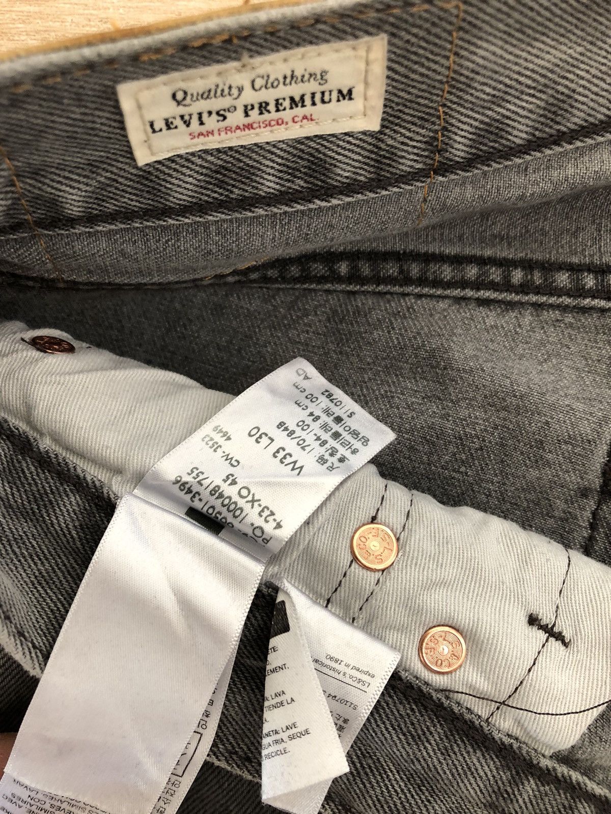 Levi's Levi’s 501 Jeans W33 x L30 Straight Gray Grey Denim Size US 33 - 6 Thumbnail