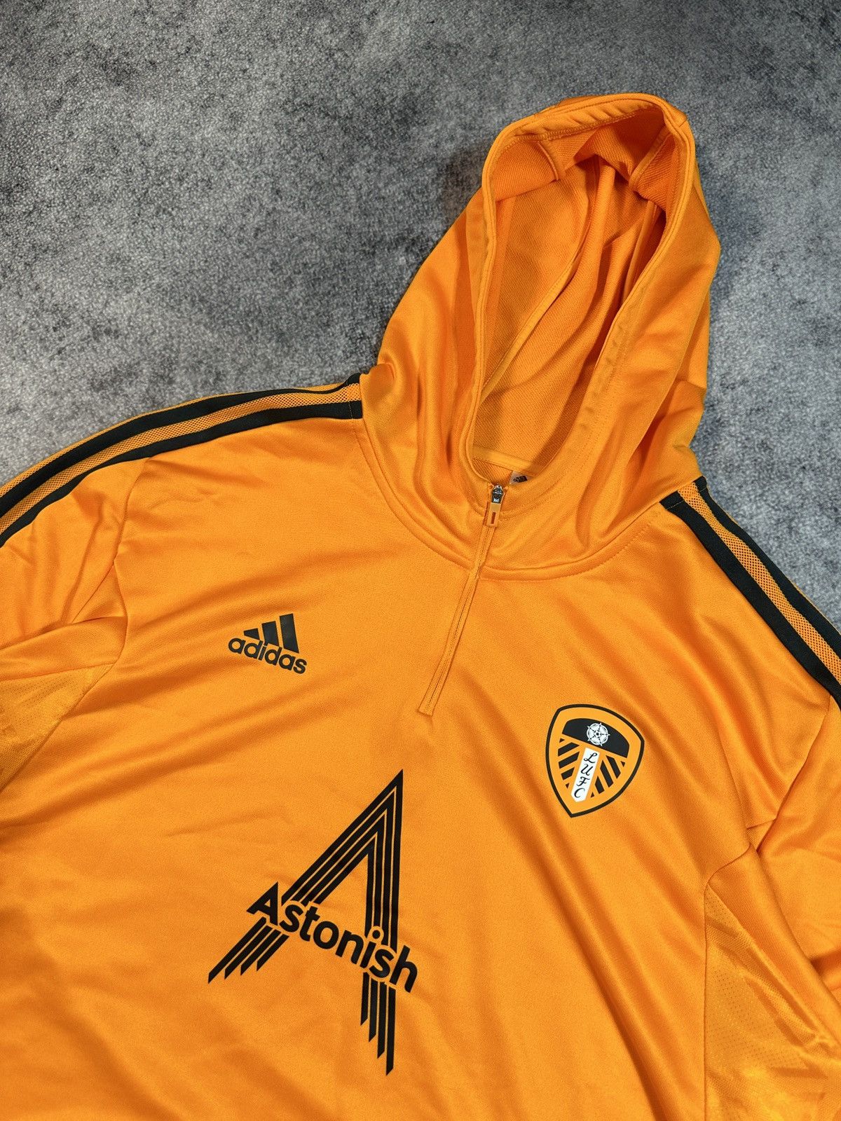 Adidas Adidas Leeds United Soccer Zip Up Hoodie Streetwear XXL Rare Size US XXL / EU 58 / 5 - 2 Thumbnail
