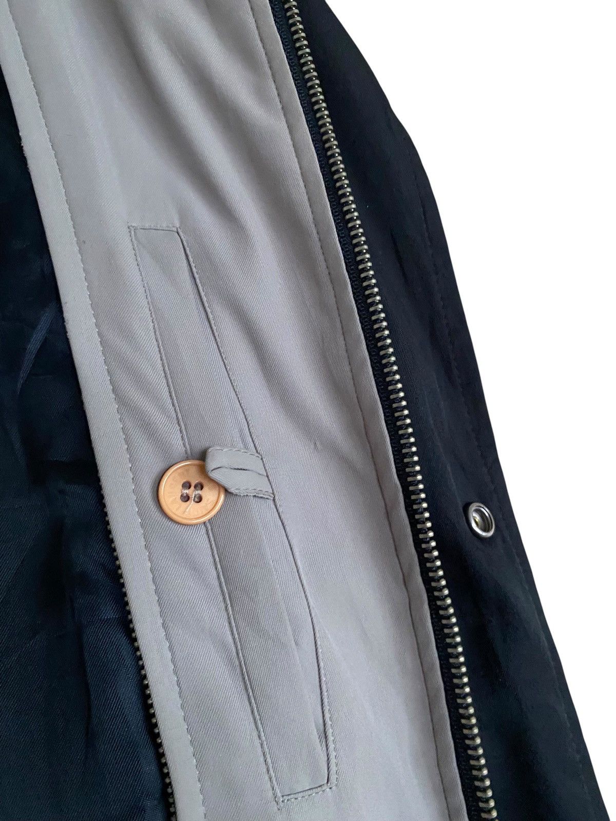 Yves Saint Laurent Rare Design Vintage Yves Saint Laurent Nylon Jacket 1990s Size US L / EU 52-54 / 3 - 7 Thumbnail