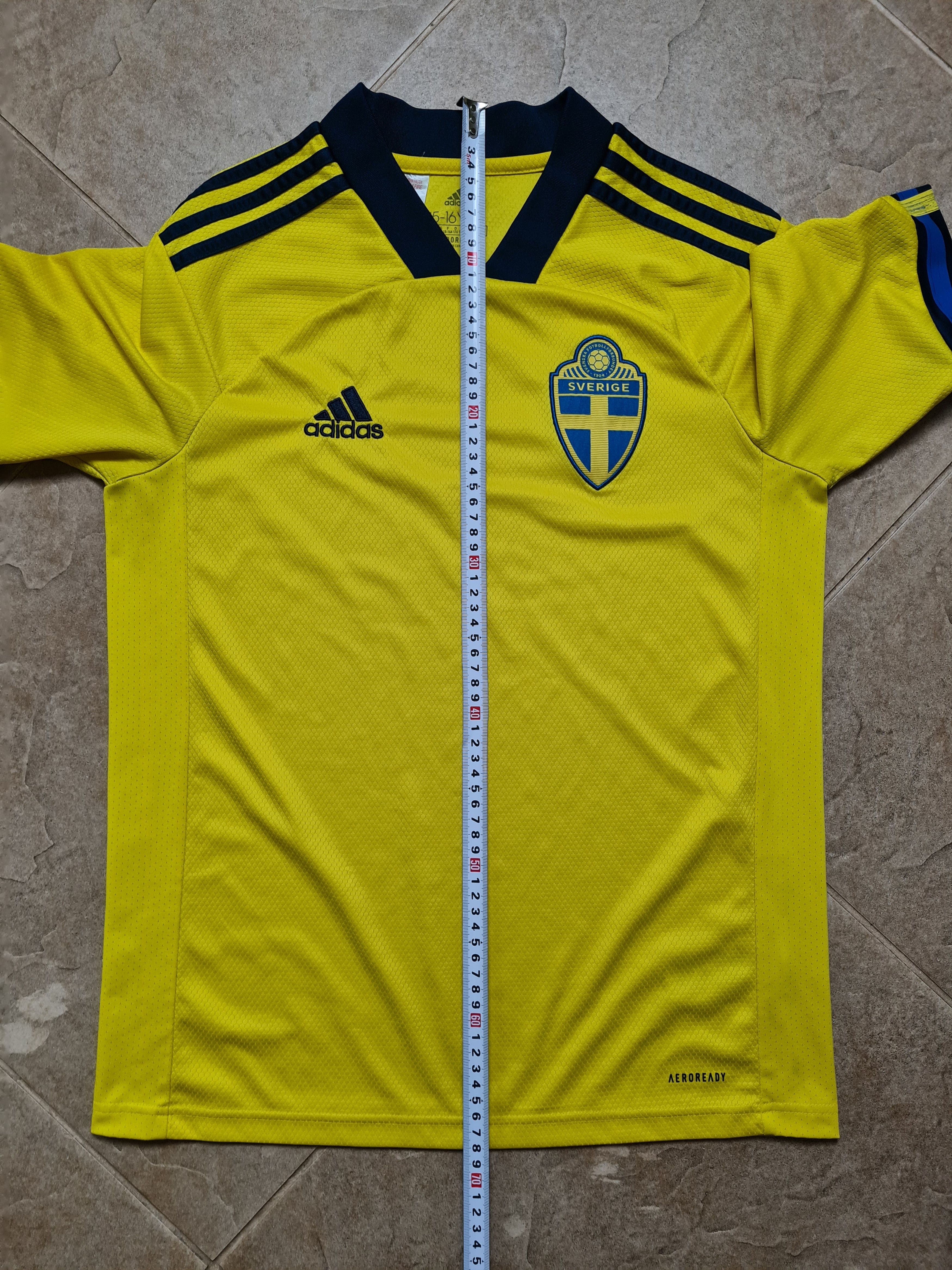 Adidas Sweden 2020-2021 Home Football Adidas Shirt Camiseta FH7613 Size US S / EU 44-46 / 1 - 8 Thumbnail