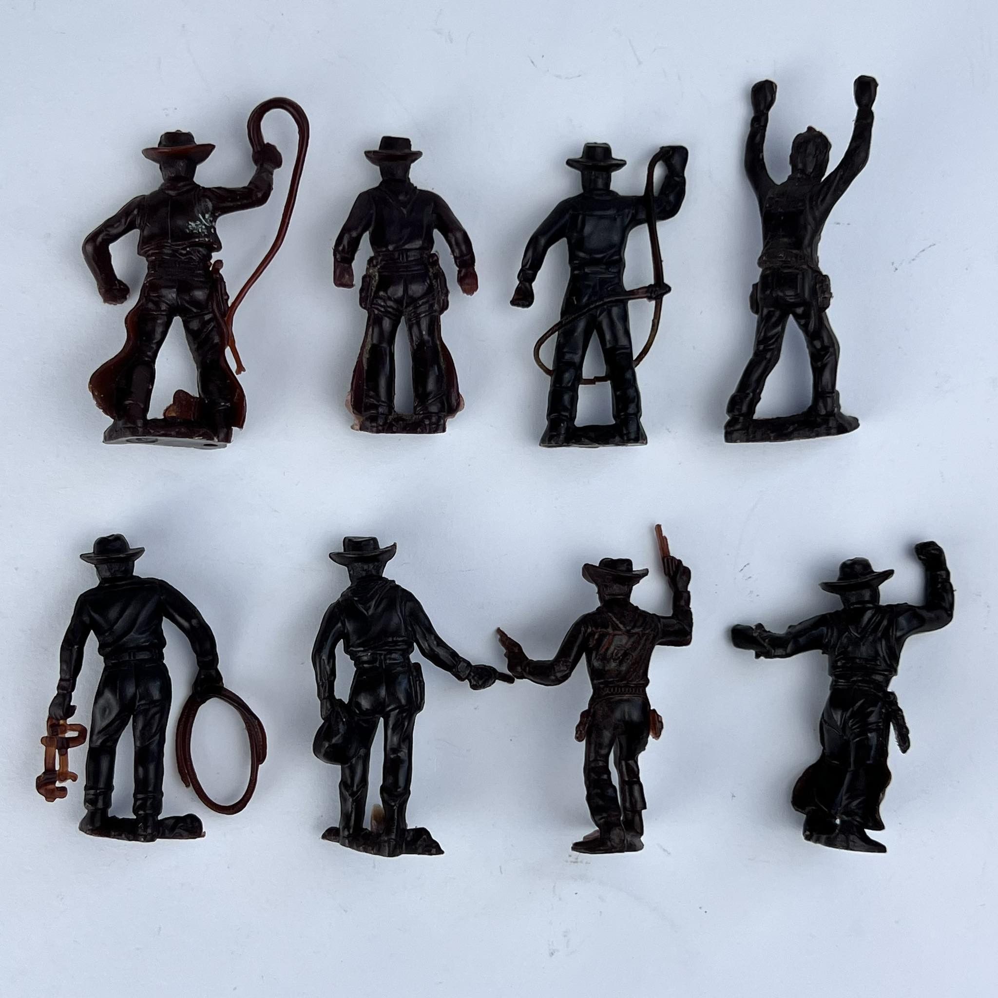 Vintage Vintage Soviet Plastic Set of 6 Soldiers Cowboys Signed Size ONE SIZE - 2 Thumbnail