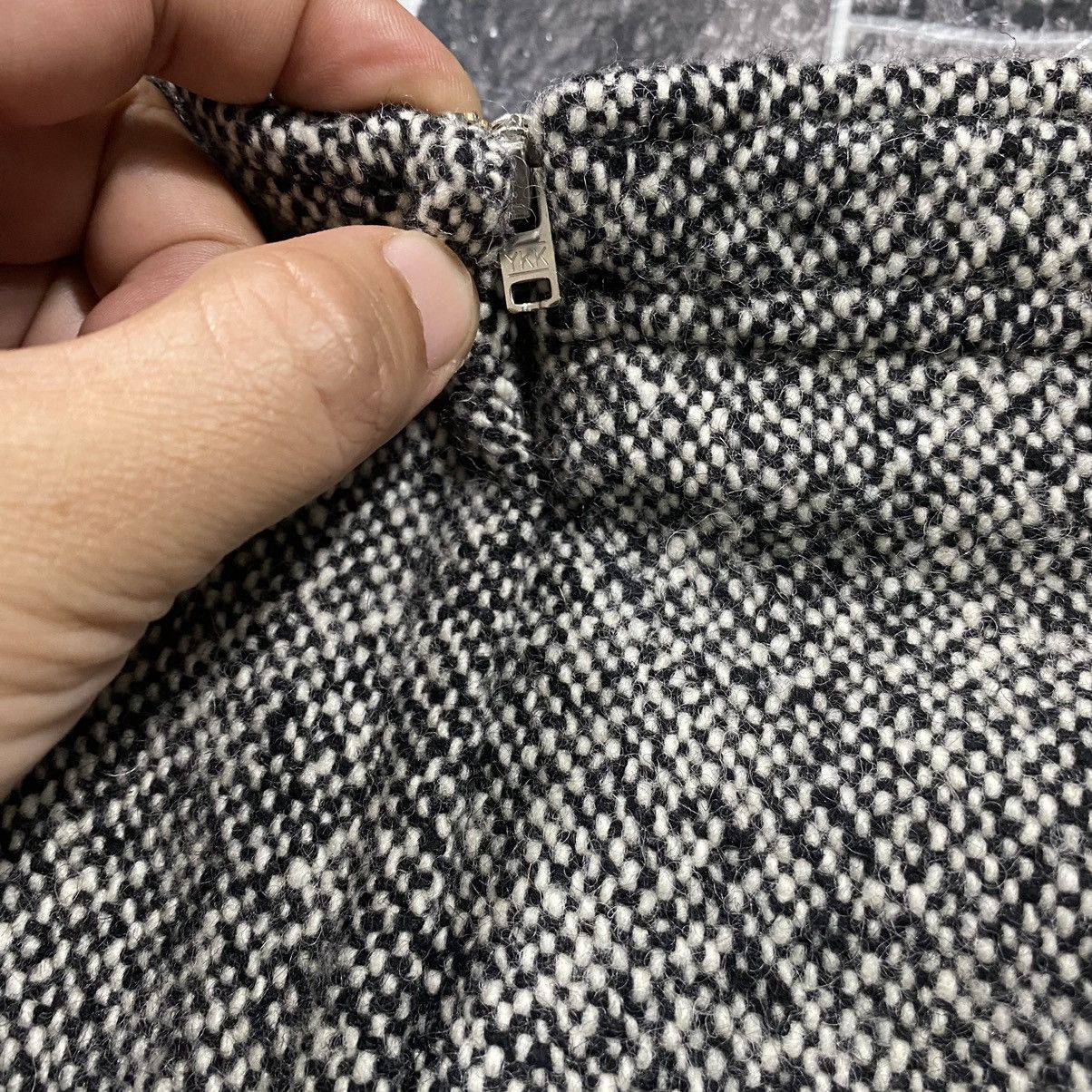 A.P.C. Vintage Apc Mini Skirt Wool M Size Grey Colour Size 30" / US 8 / IT 44 - 8 Thumbnail