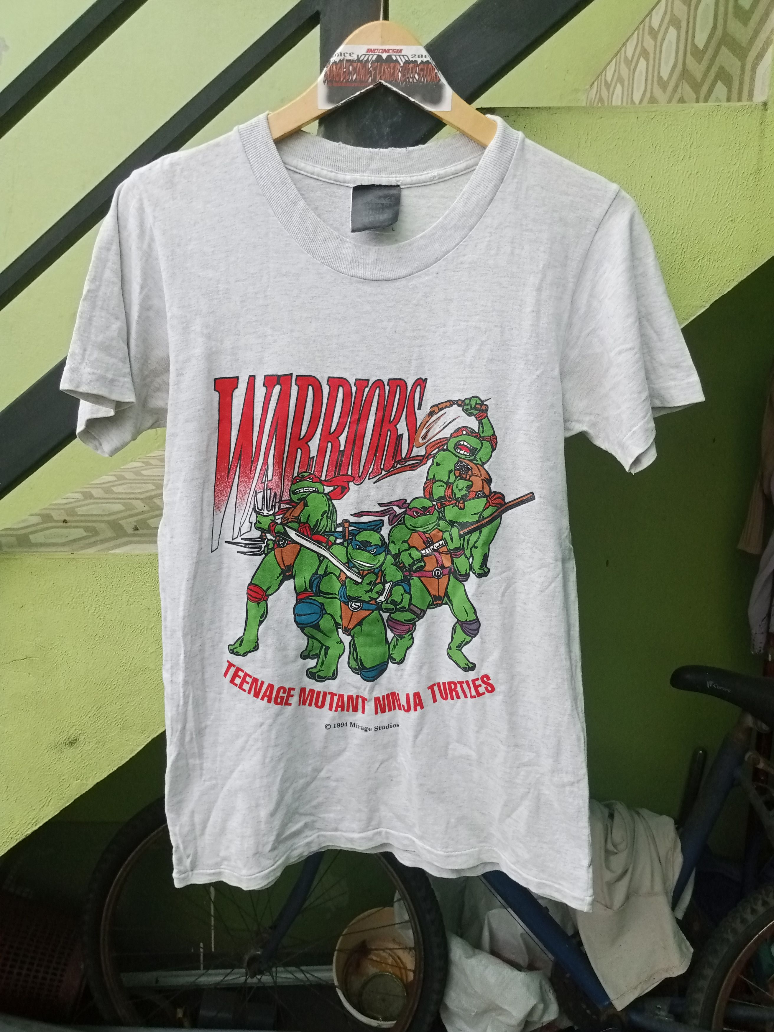 Vintage warrior turtle 90s movie tshirt 🔥