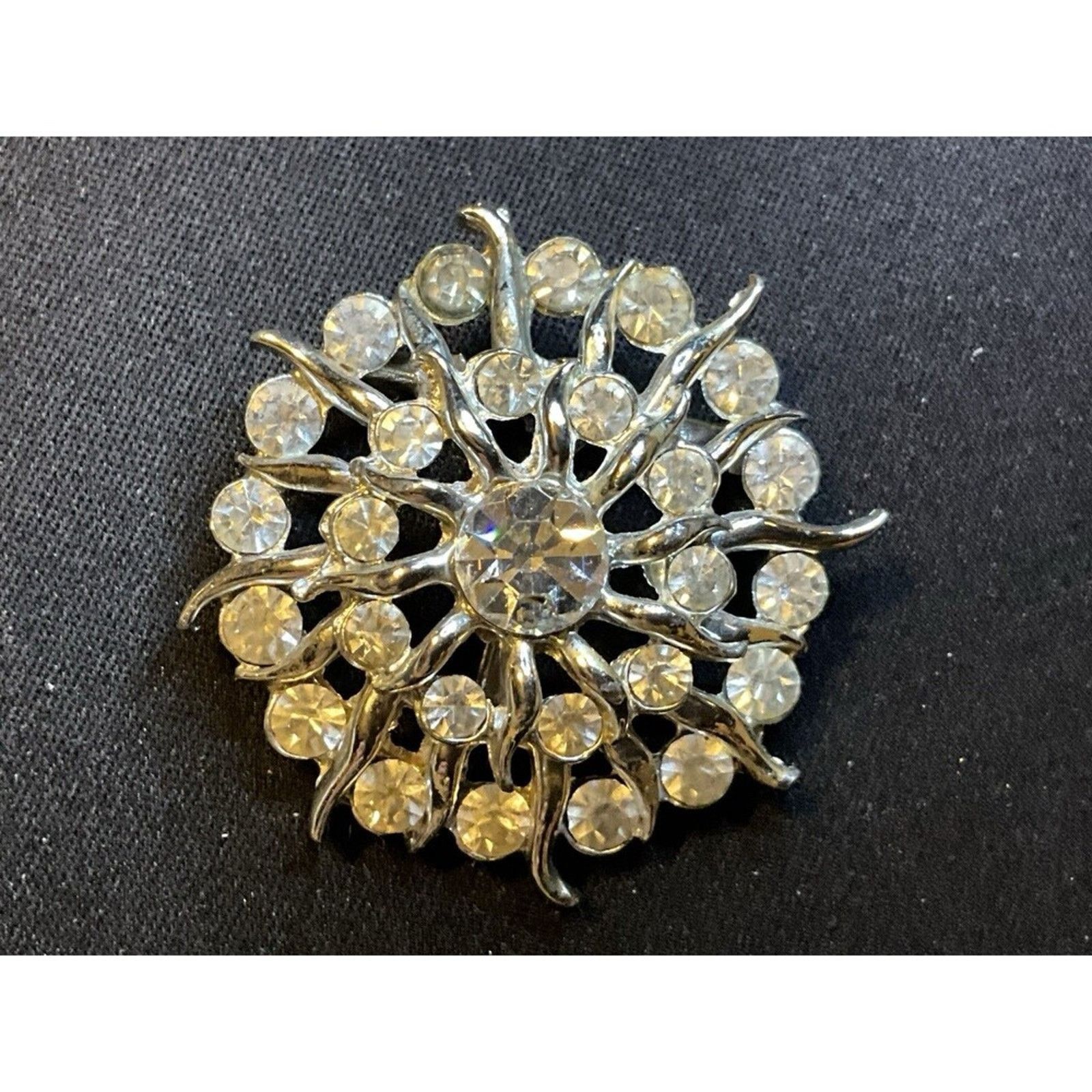 Other Vintage Starburst Rhinestone Heavy Brooch Size ONE SIZE - 2 Thumbnail
