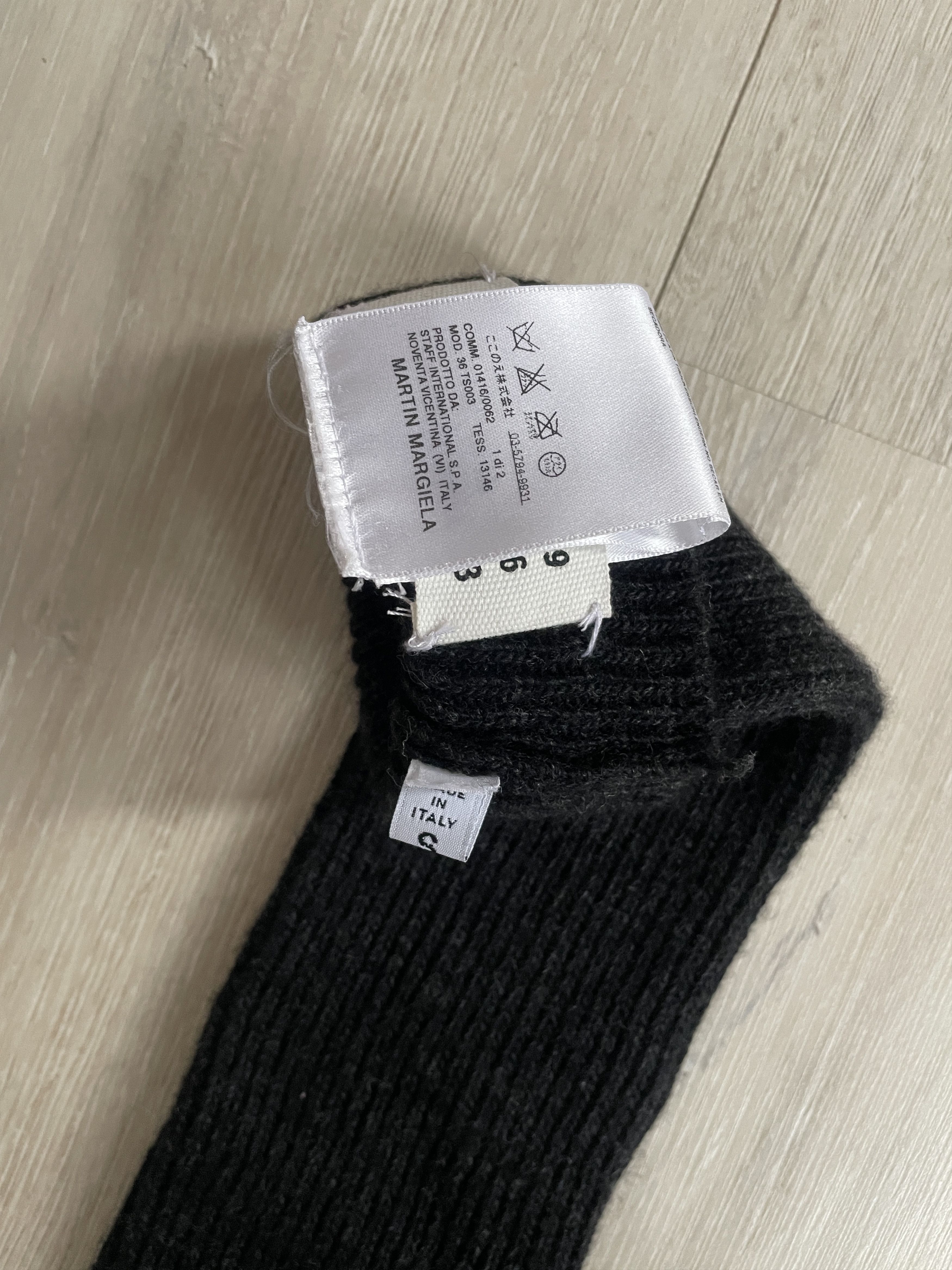 Maison Margiela Martin Margiela AW06 tabi gloves Size ONE SIZE - 8 Thumbnail