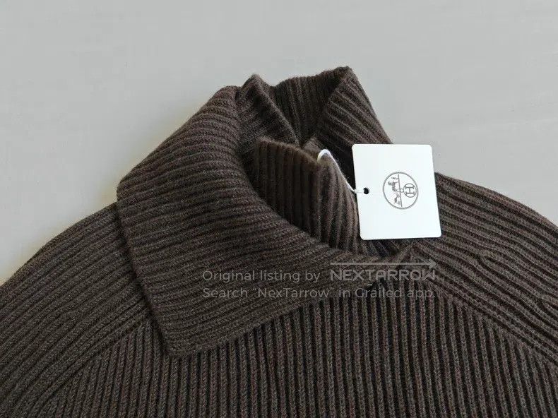 Hermes Hermes Double collar cashmere knitted sweater, dark brown, Size US M / EU 48-50 / 2 - 4 Thumbnail