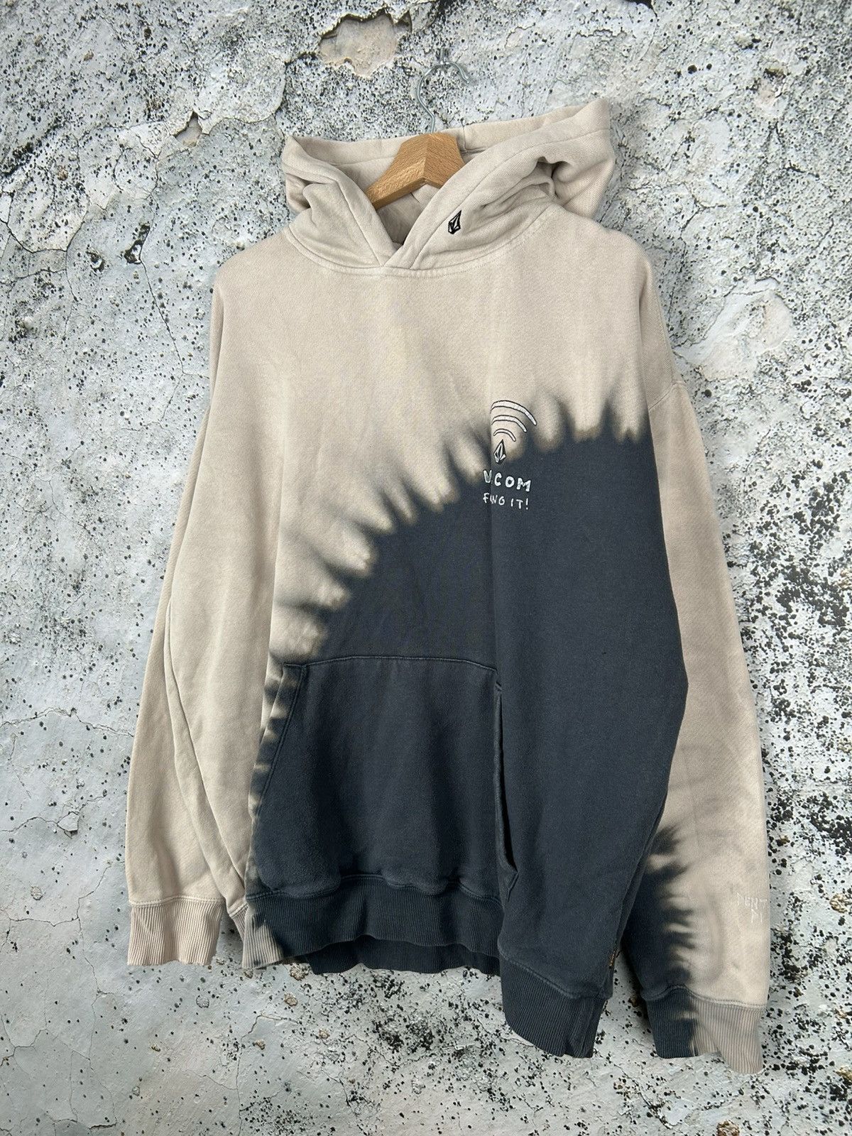 Other Volcom Hoodie Skateboarding Hype Streetwear Vintage Size US M / EU 48-50 / 2 - 4 Thumbnail