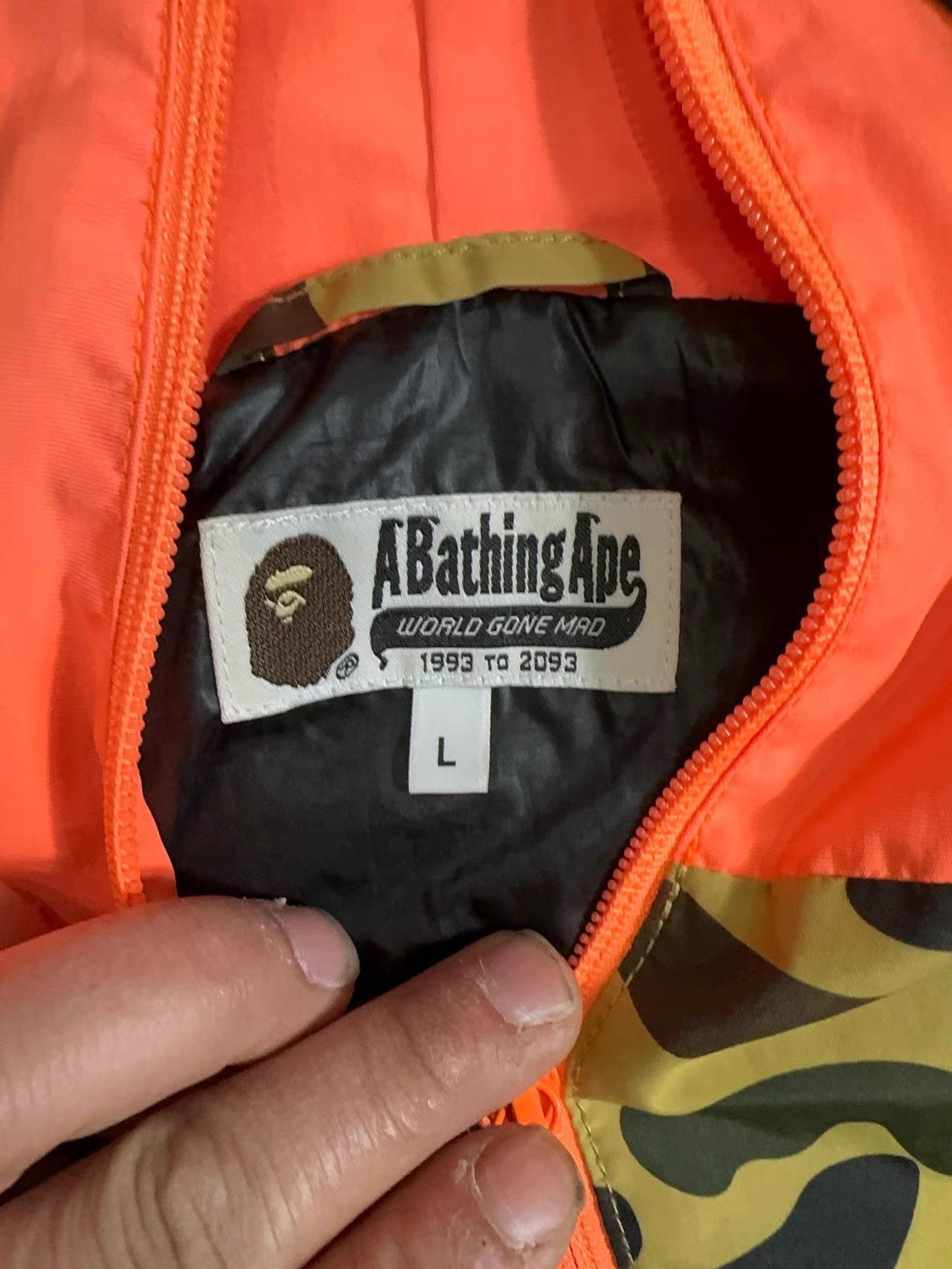 Bape Bape Yellow Camo Shark Jacket K28 Size US L / EU 52-54 / 3 - 5 Thumbnail