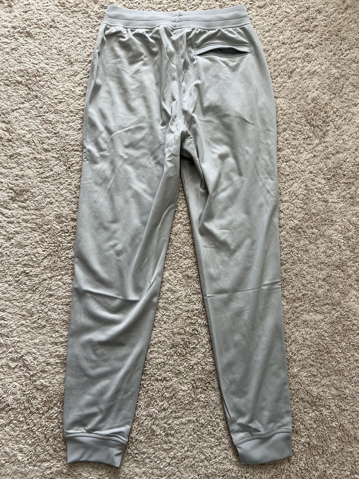 Under Armour Under Armour Light Gray Sportstyle Tricot Jogger Pants Size US 30 / EU 46 - 3 Thumbnail