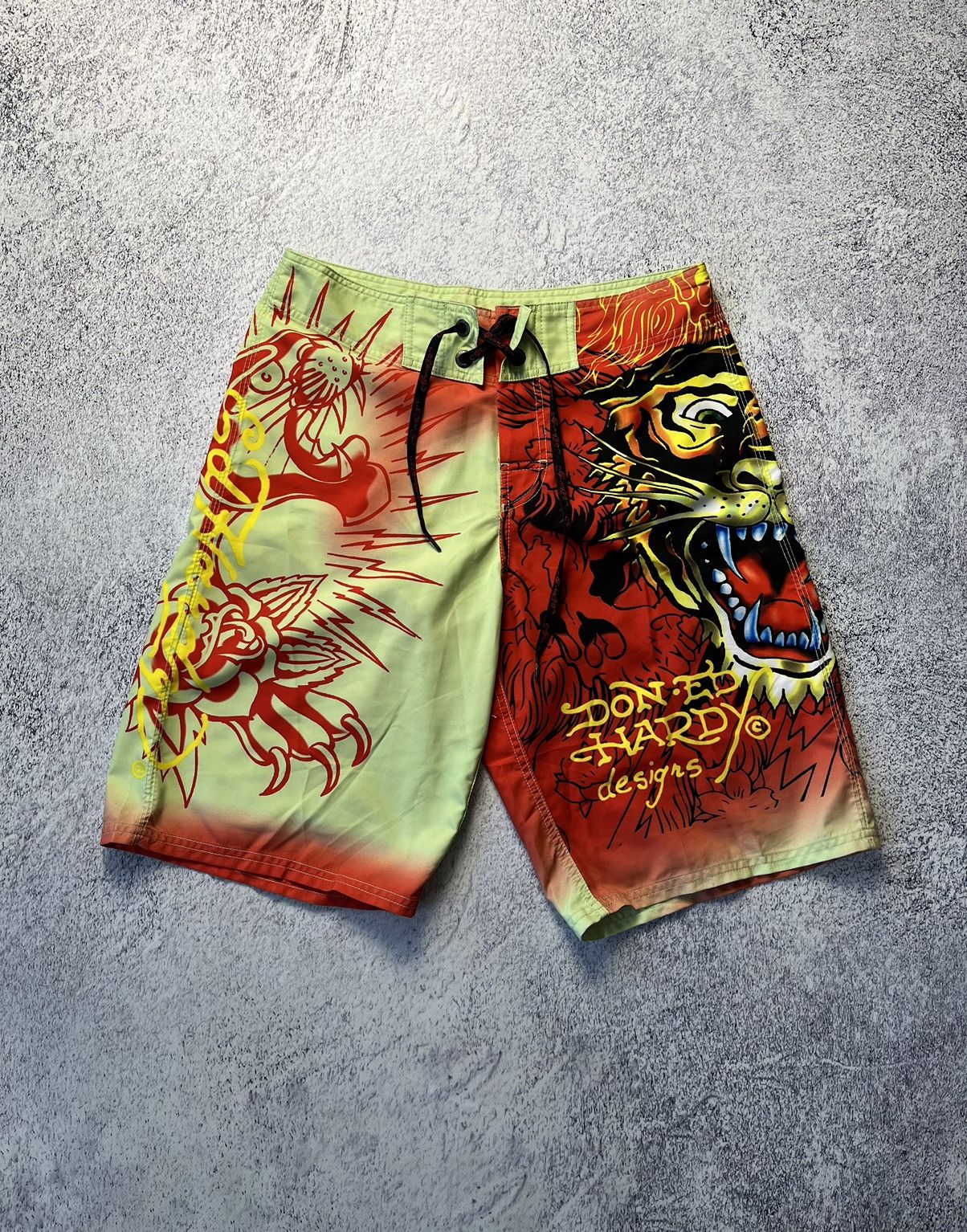 Christian Audigier Mens Vintage Ed Hardy Shorts Japanese brand streetwear Y2K Size US 31 - 3 Thumbnail