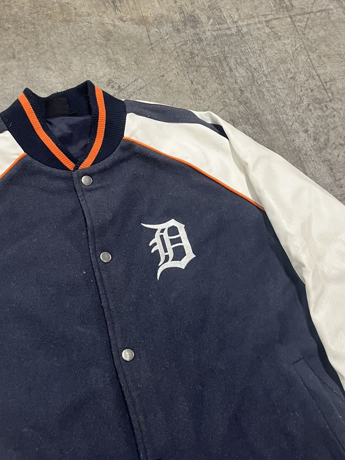 Vintage Detroit tigers vintage mlb jacket baseball varsity rare hype Size US L / EU 52-54 / 3 - 7 Thumbnail
