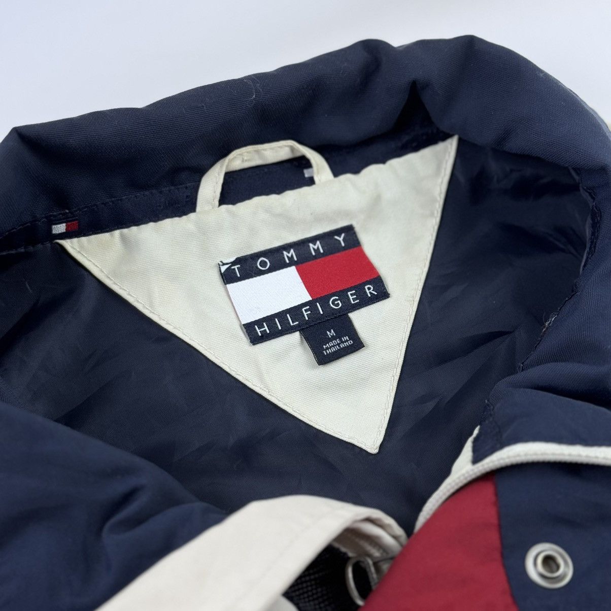 Tommy Hilfiger × Vintage VINTAGE 90’s TOMMY HILFIGER Size US M / EU 48-50 / 2 - 12 Thumbnail