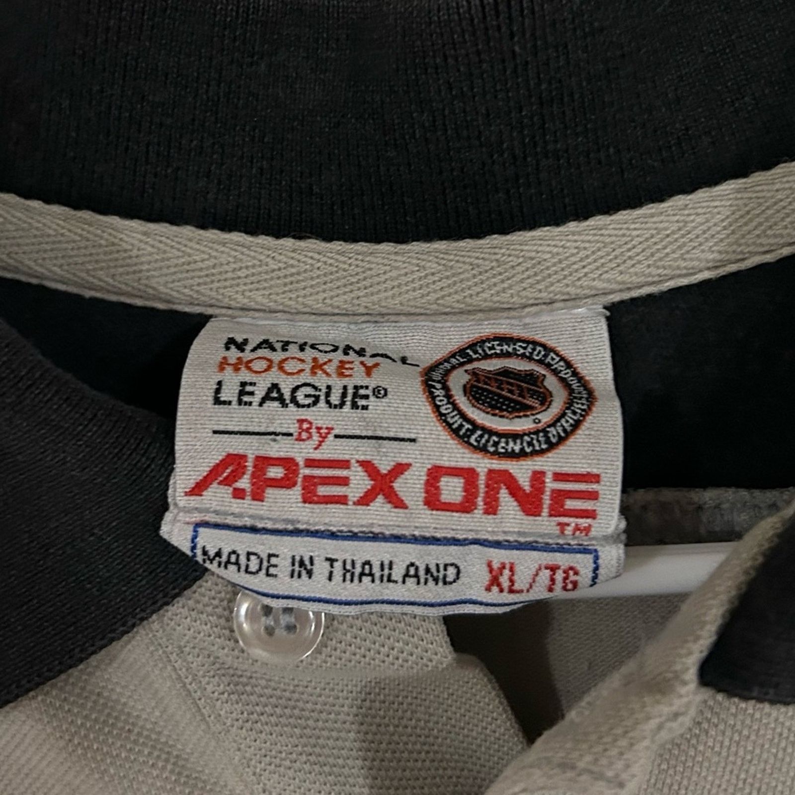 Apex One Vintage Los Angeles Kings Hockey Polo Shirt Size US XL / EU 56 / 4 - 4 Thumbnail