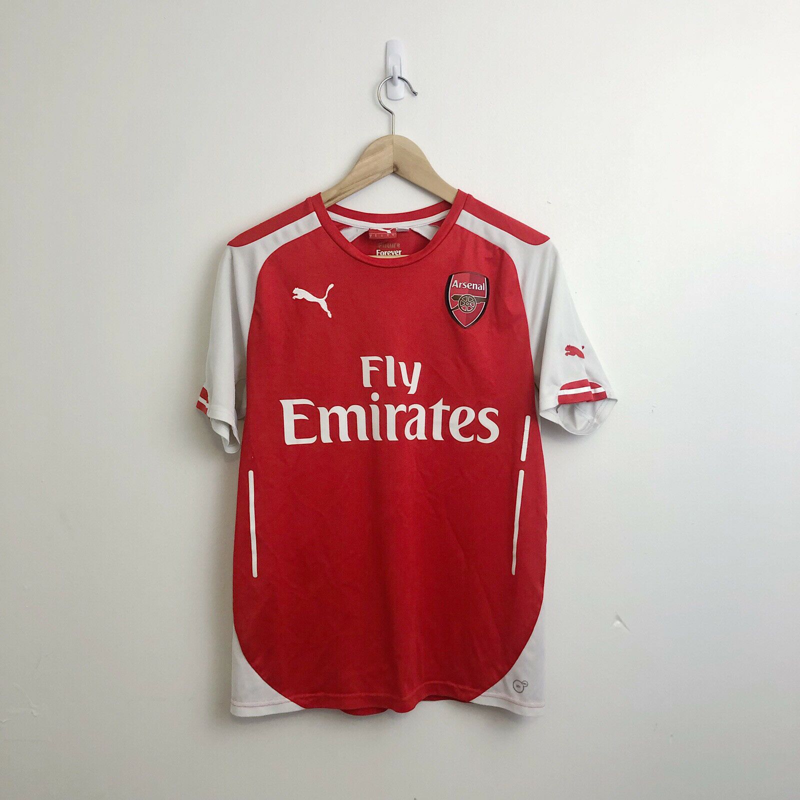 Puma 2014 Arsenal Jersey Home Red Jersey Puma Dry Cell Sz S Size US S / EU 44-46 / 1 - 1 Thumbnail