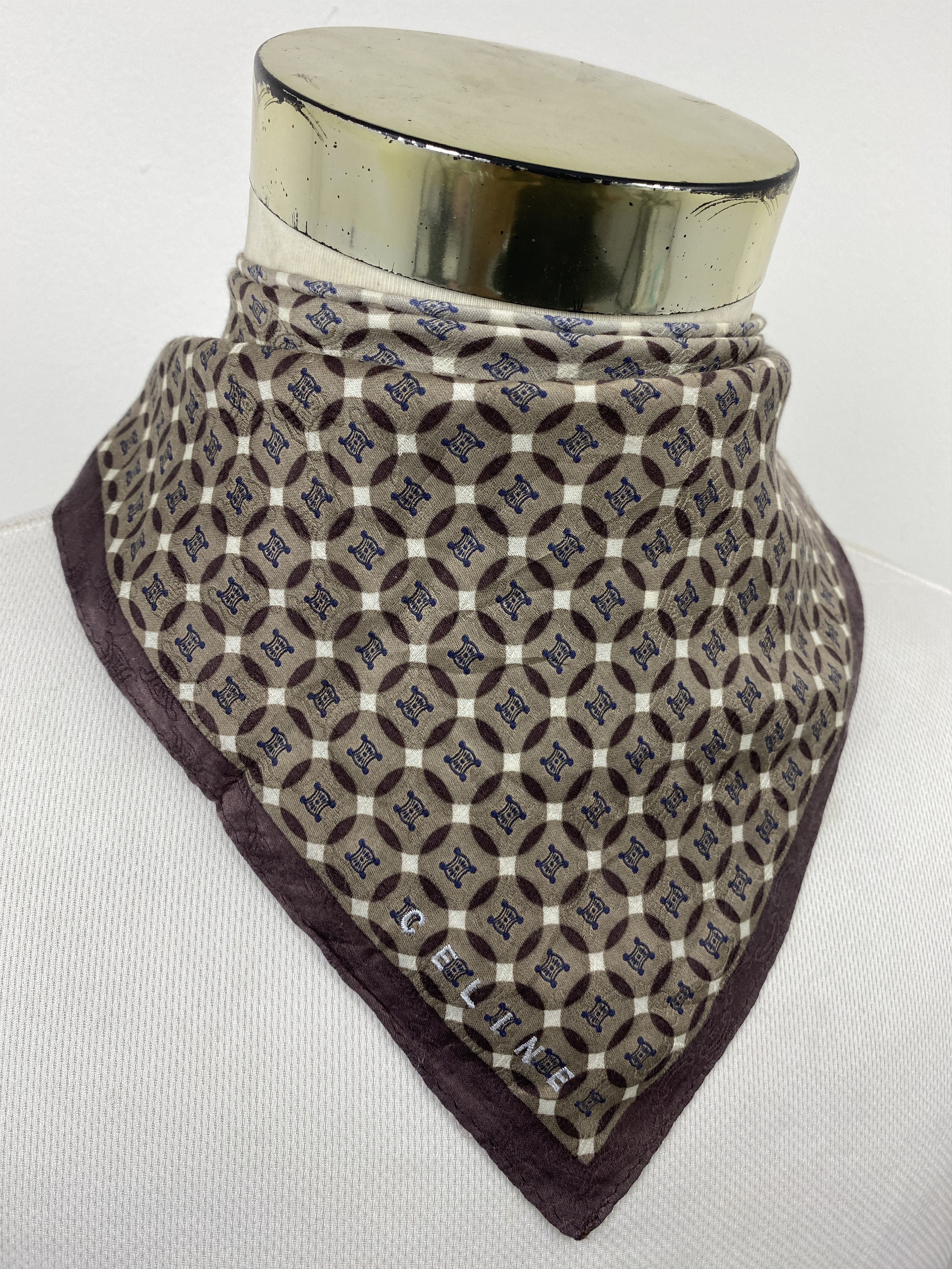 Celine Vintage Celine Handkerchief / Neckerchief HKC1132 Size ONE SIZE - 2 Thumbnail