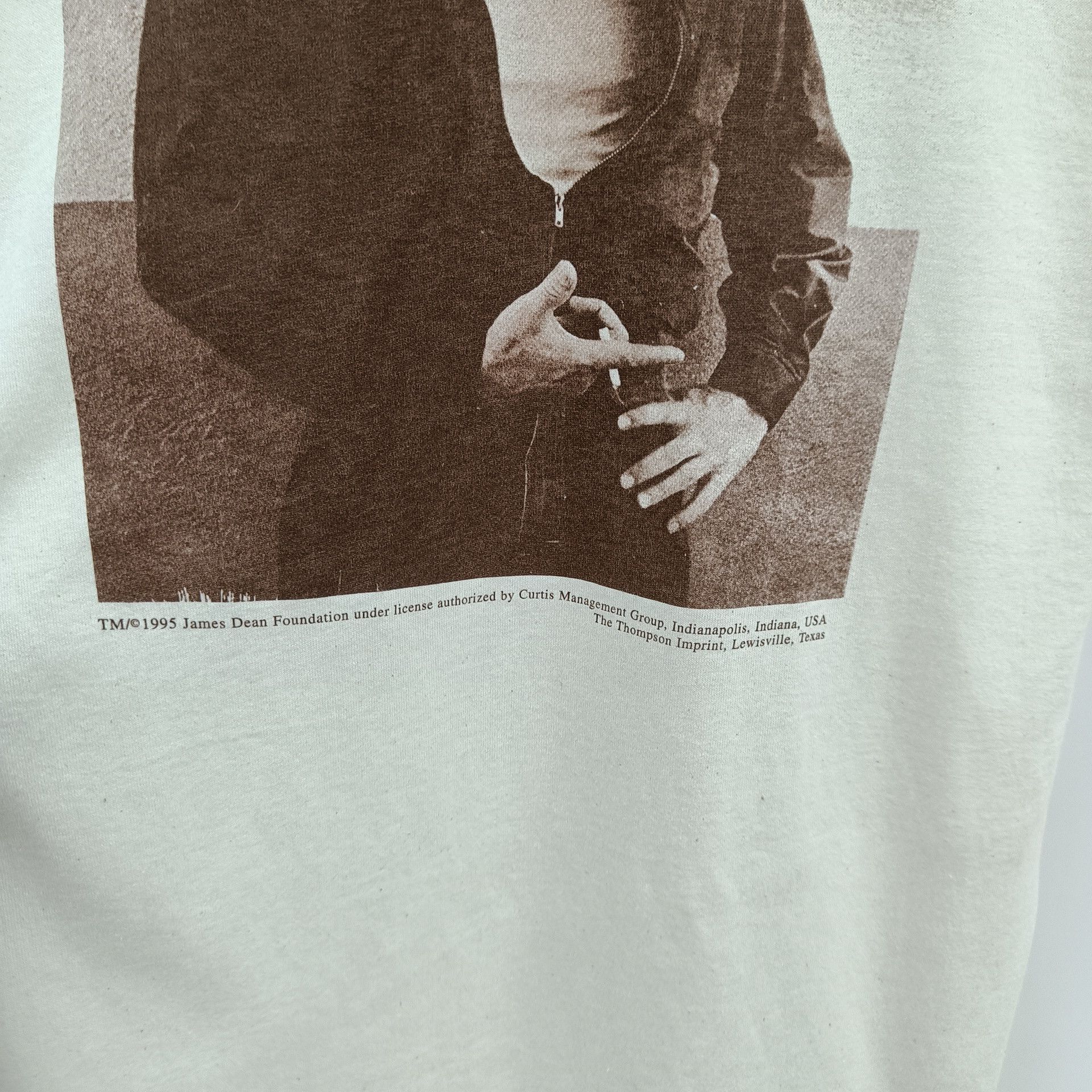 Vintage Vintage 90s James Dean twosided pront t shirt Size US L / EU 52-54 / 3 - 4 Thumbnail