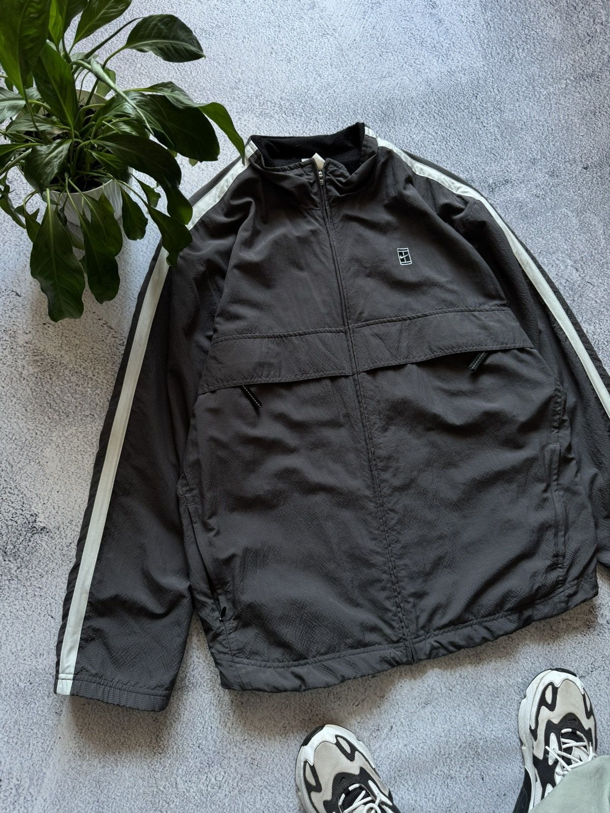 Nike × Vintage Vintage Nike Court 90s Nylon Track Jacket Windbreaker L XL Size US XL / EU 56 / 4 - 5 Thumbnail