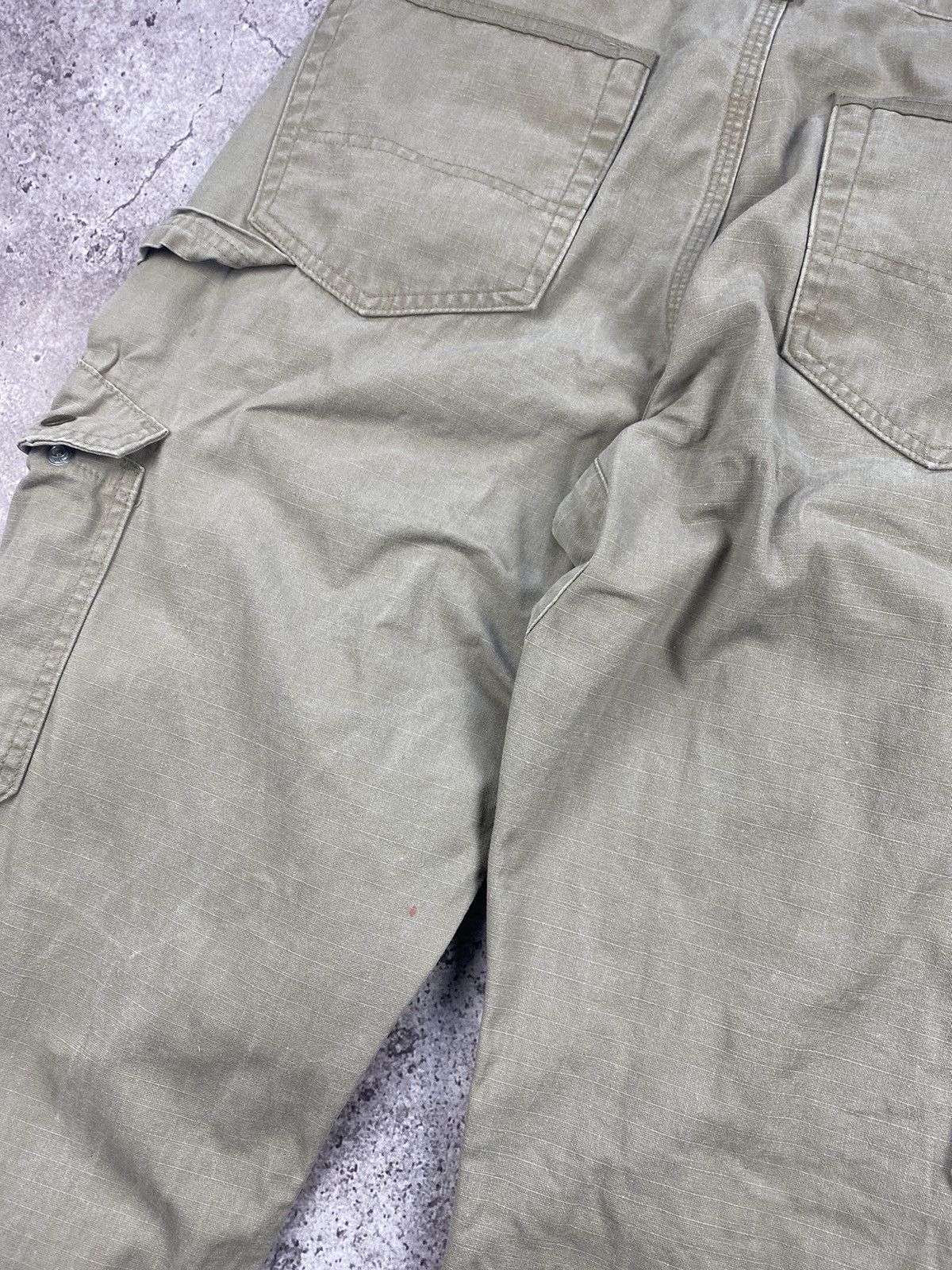 Carhartt × Vintage Vintage Carhartt Y2K Carpenter Pants Workwear Very Rare 00’s Size US 32 / EU 48 - 17 Thumbnail