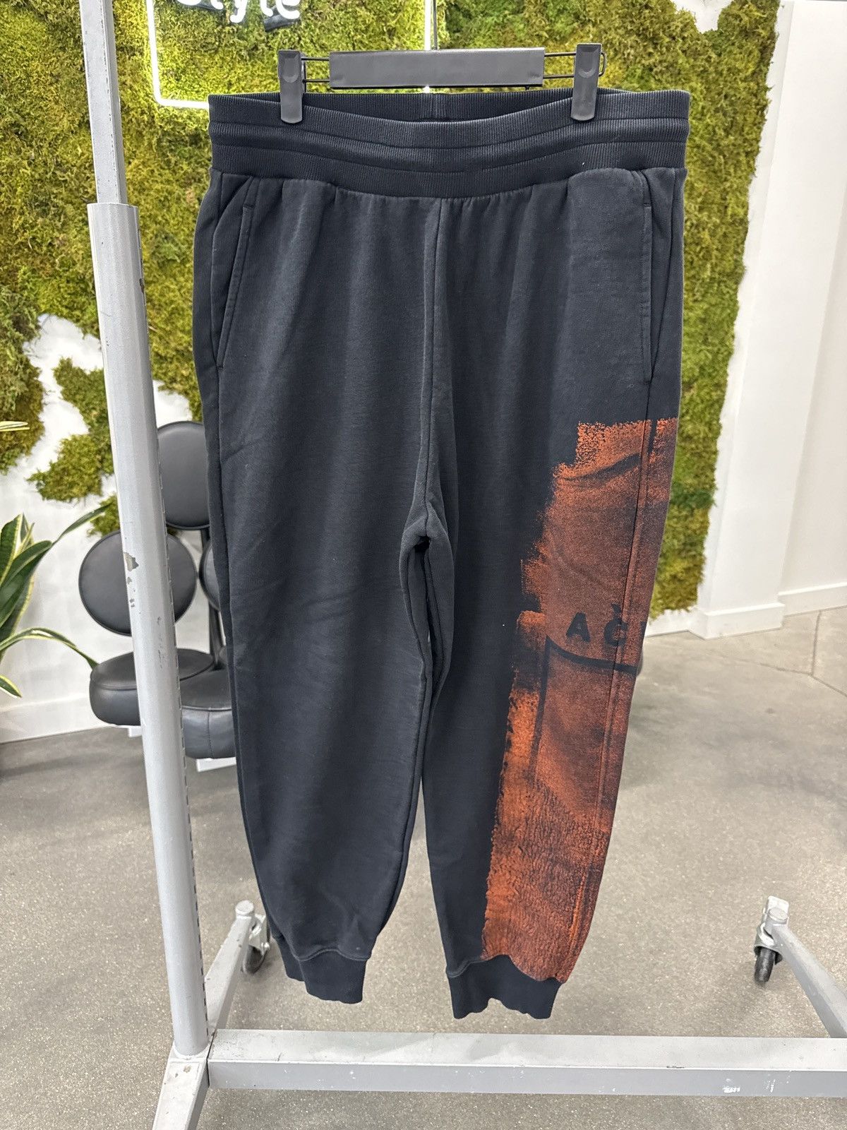 A-COLD-WALL* A-COLD-WALL Collage Sweatpants Black/Rust Size US 34 / EU 50 - 1 Thumbnail