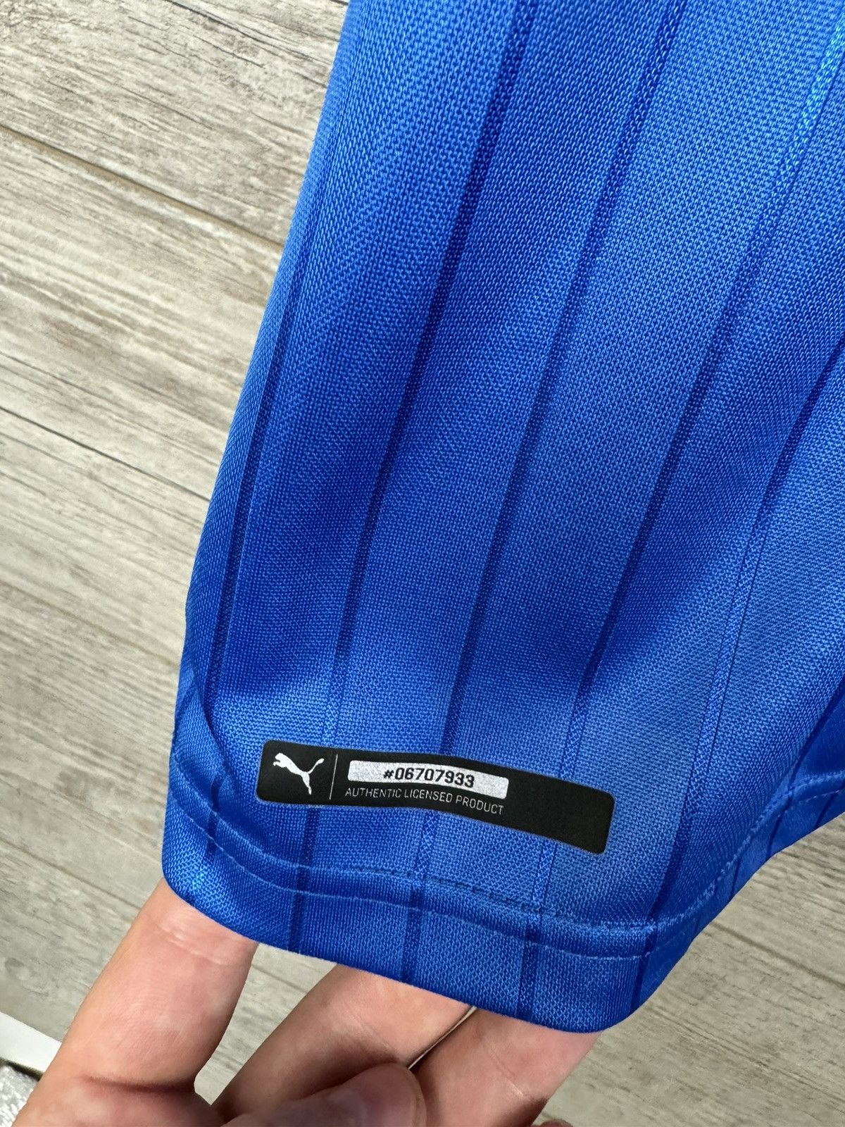 Puma × Vintage PUMA SOCCER JERSEY ITALY 🇮🇹 SIZE M Size US M / EU 48-50 / 2 - 5 Thumbnail