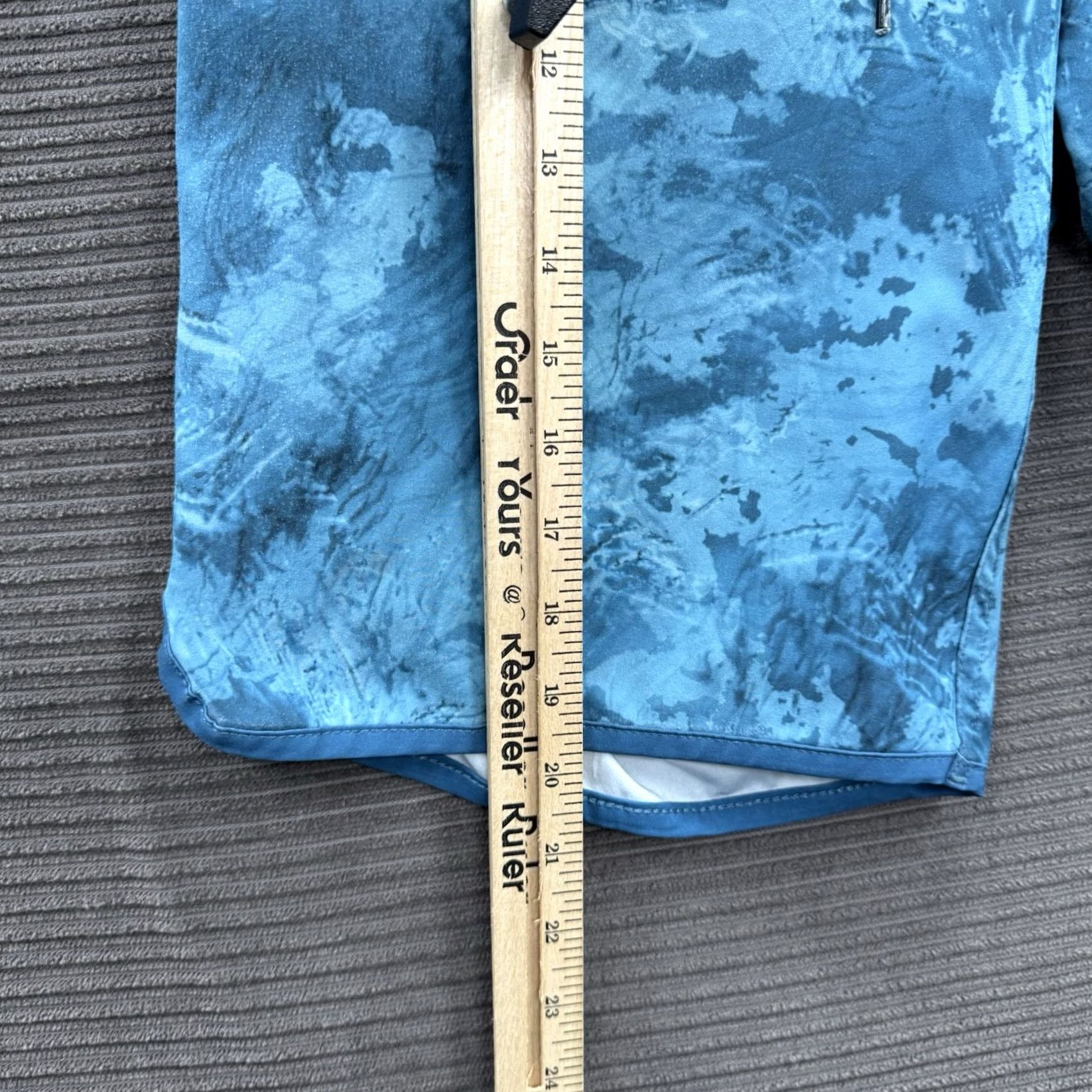 Vintage Huk Shorts Men 30 Blue Ocean Polyester Breathable Outdoor Board Shorts Size US 30 / EU 46 - 6 Thumbnail