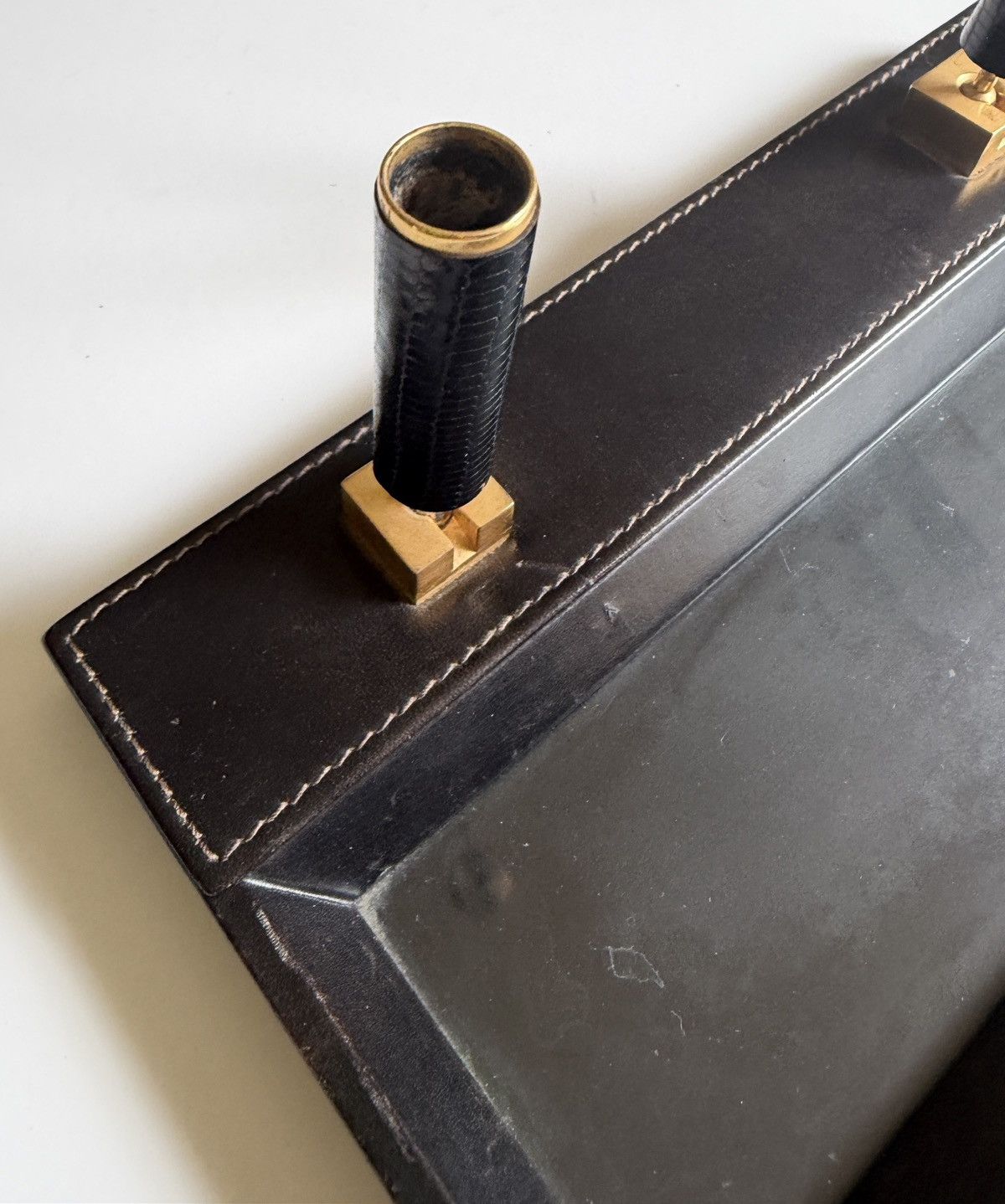 Gucci Vintage Gucci Dual Pen Holder Desk Set | Leather & Lizard Size ONE SIZE - 2 Thumbnail