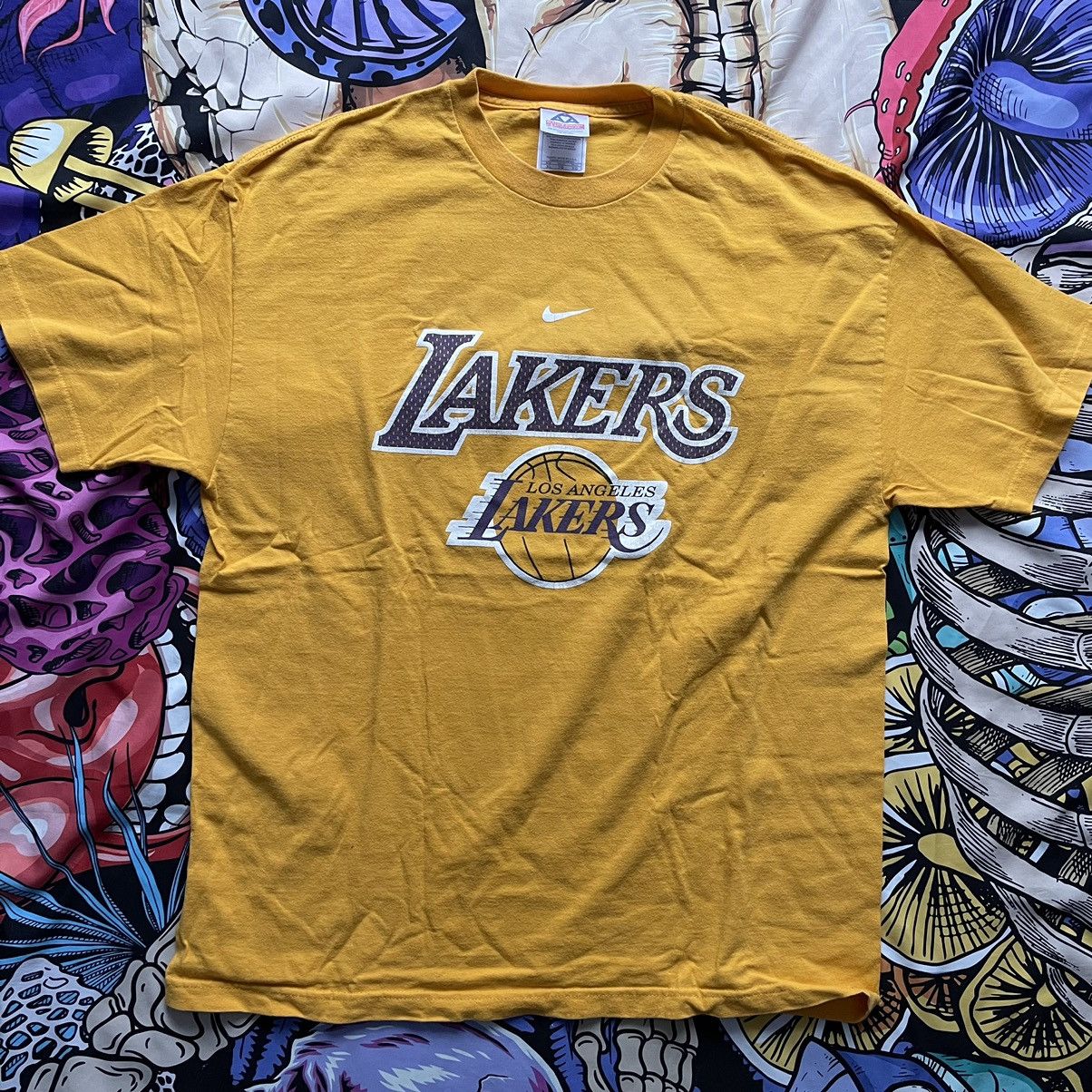 Alstyle Vintage 1990’s Yellow Kobe Bryant Los Angeles Lakers NBA T Size US XL / EU 56 / 4 - 2 Thumbnail