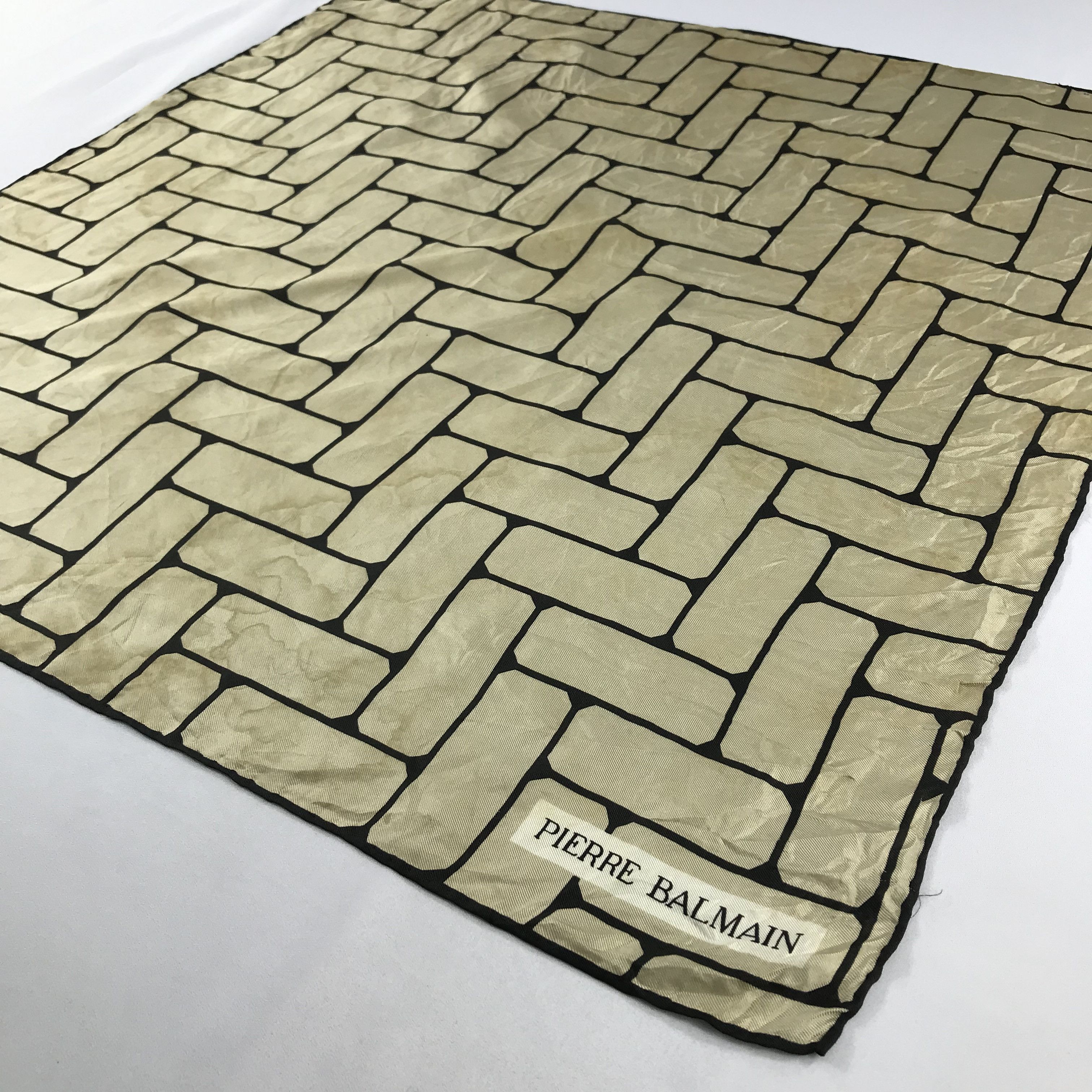 Pierre Balmain × Vintage Pierre Balmain Bandana / Handkerchief / Neckerchief - S2241 Size ONE SIZE - 2 Thumbnail