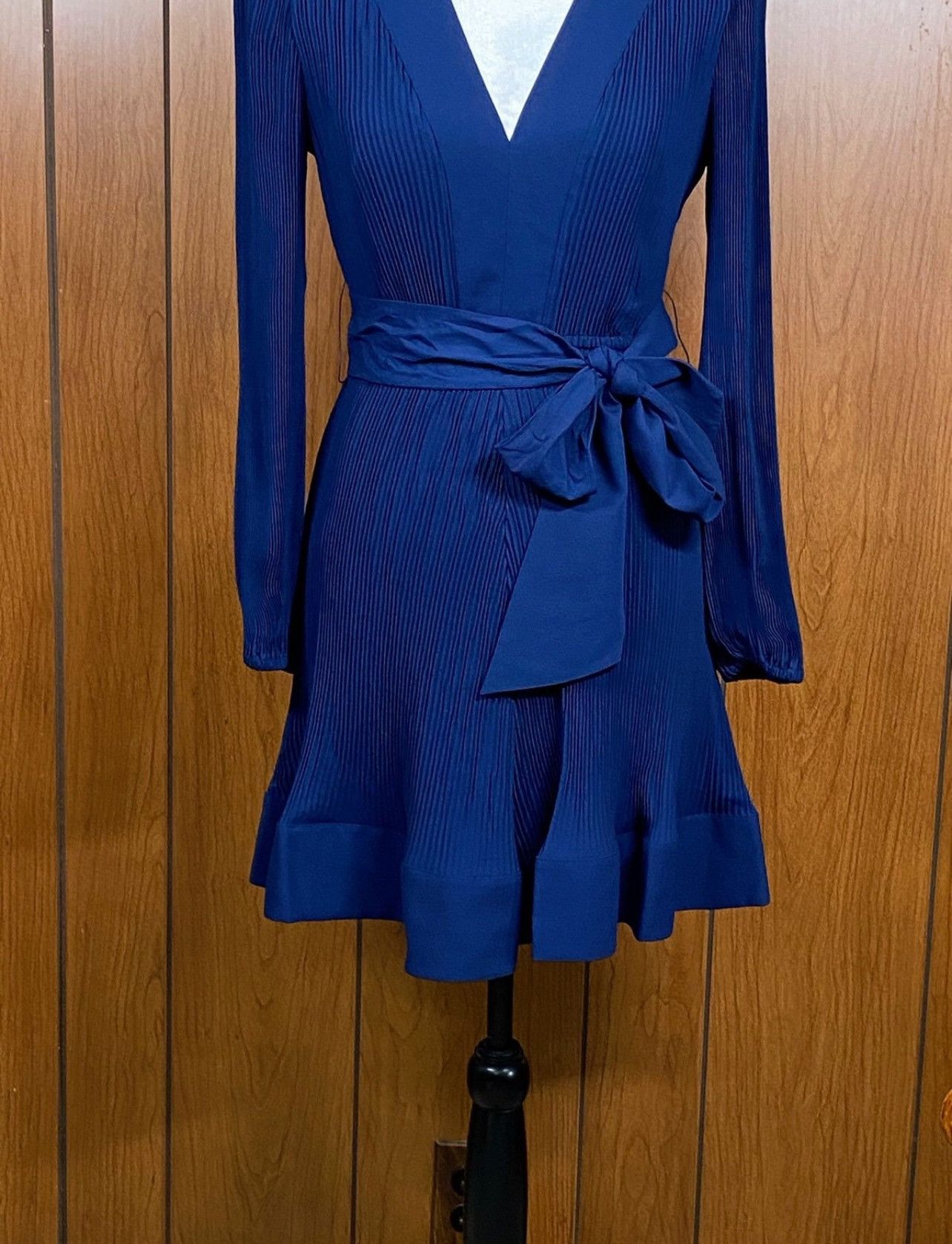 MILLY MILLY Liv Belted Pleated Dress size 4 Size S / US 4 / IT 40 - 6 Thumbnail