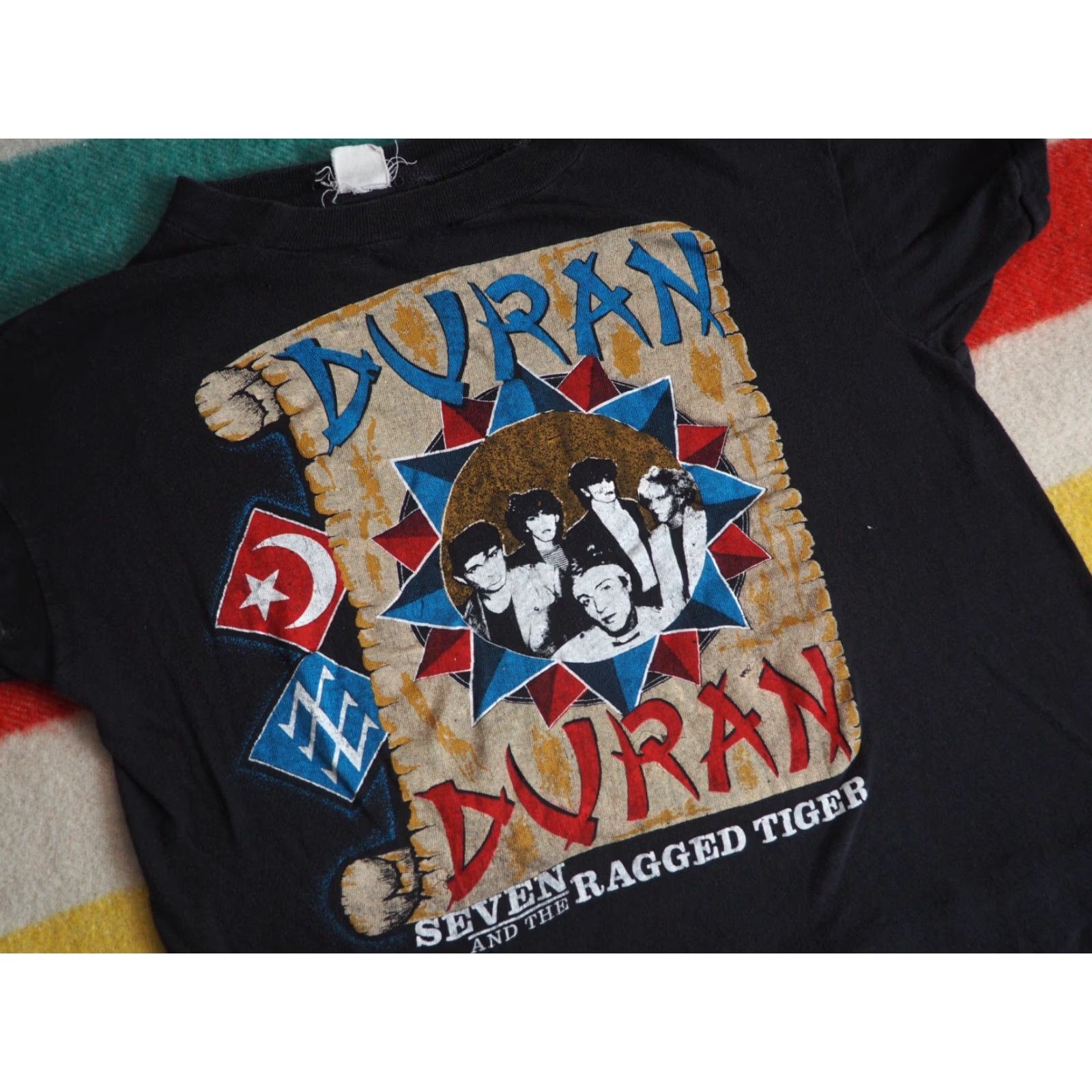Vintage VINTAGE Duran Duran Seven Ragged Tiger Rock Black Band Tee T-Shirt M Unbranded 80s Graphic Tee Womens/Men? Size US M / EU 48-50 / 2 - 2 Thumbnail