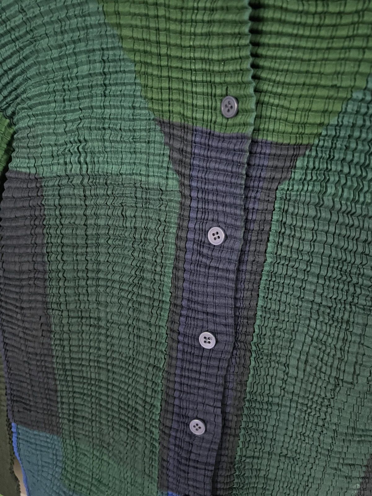 Issey Miyake ISSEY MIYAKe Womens longsleeve pleated shirt Size M / US 6-8 / IT 42-44 - 2 Thumbnail