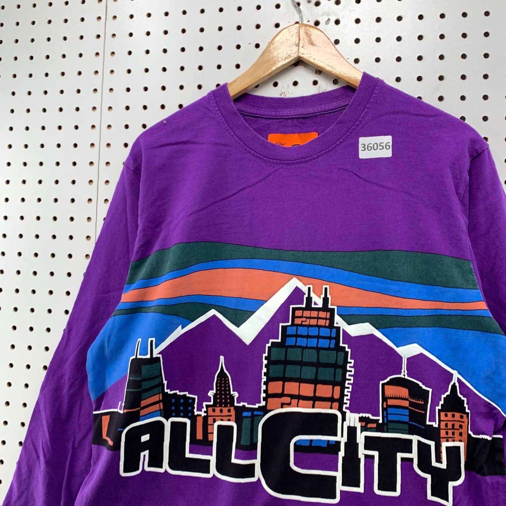 Just Don VINTAGE Just Don All City Men’s T-Shirt Long Sleeve Basketball Shirt Large Purple City Hip Hop 90s Size US M / EU 48-50 / 2 - 7 Thumbnail