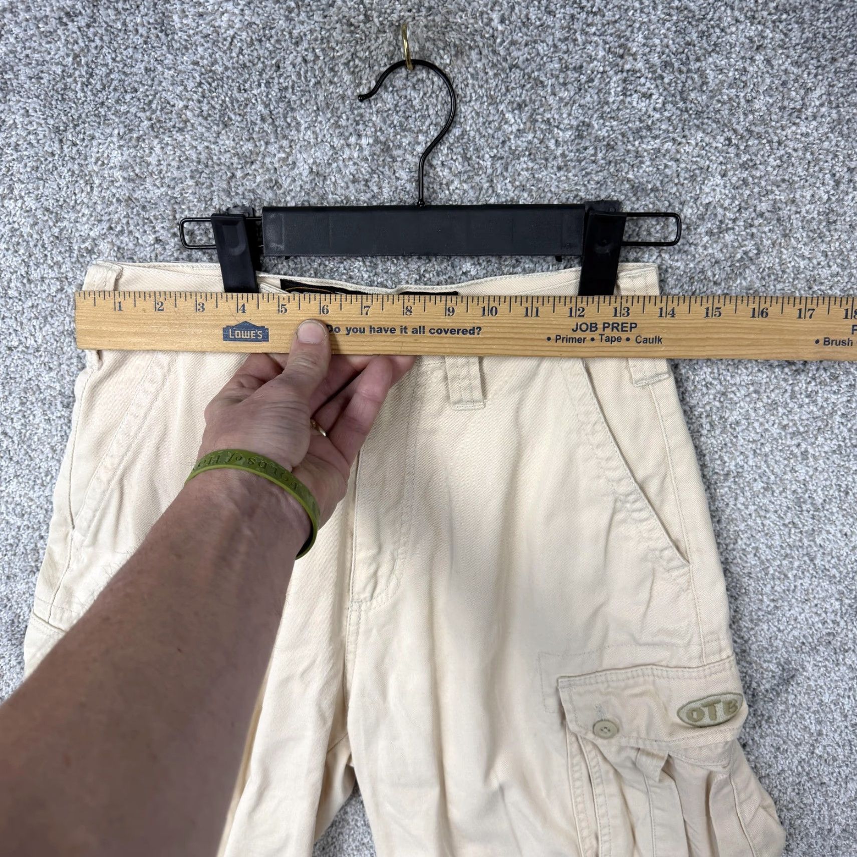 Vintage Vtg OTB Cargo Shorts Mens 28x9 Beige Canvas Cargo Pocket Pockets Flat Front Zip Fly Modern Grunge Outdoor Retro 90s Mens Size US 28 / EU 44 - 3 Thumbnail