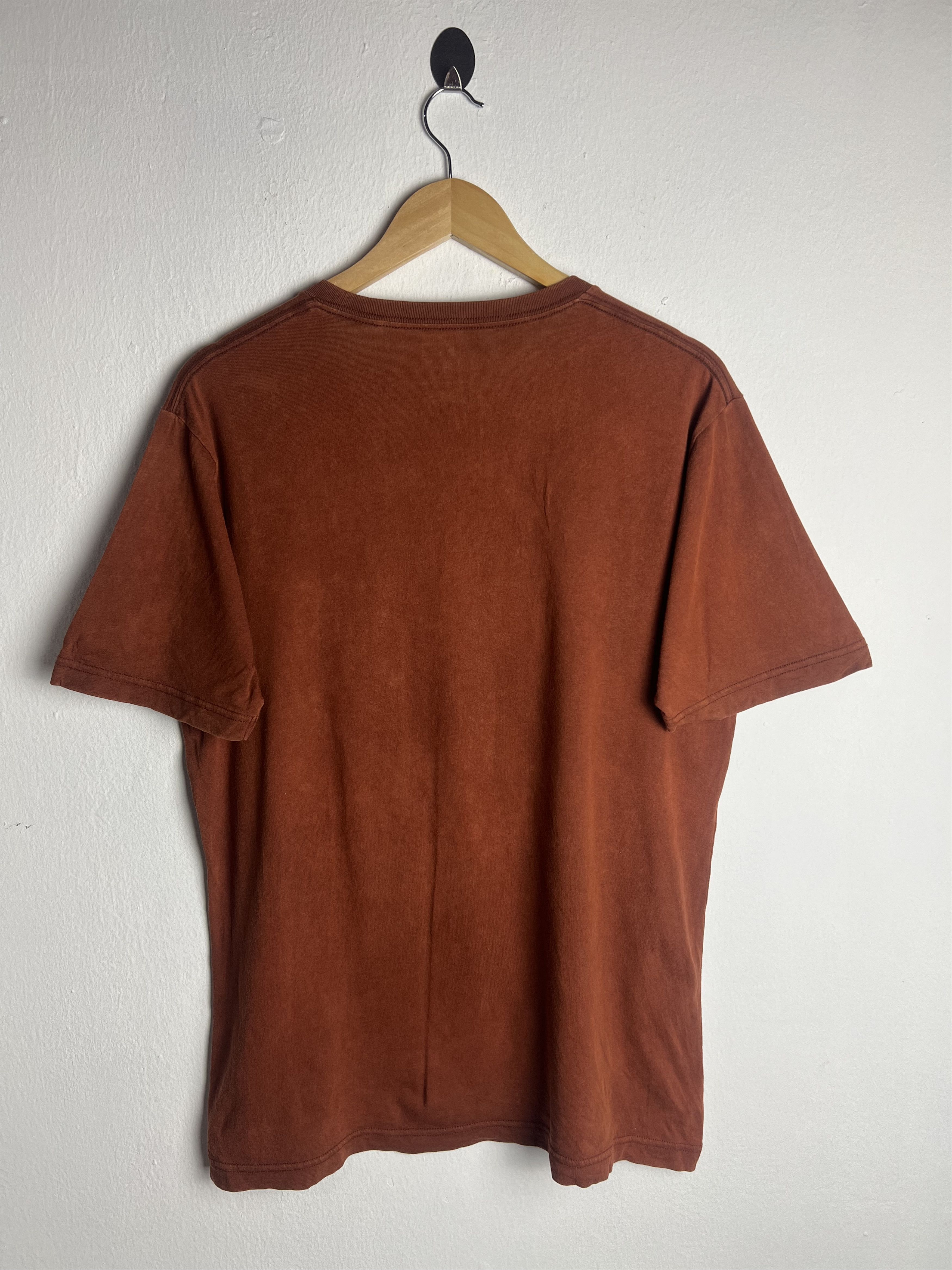 Uniqlo Uniqlo x Pirate of Caribbean Archive Tee Size US L / EU 52-54 / 3 - 2 Thumbnail