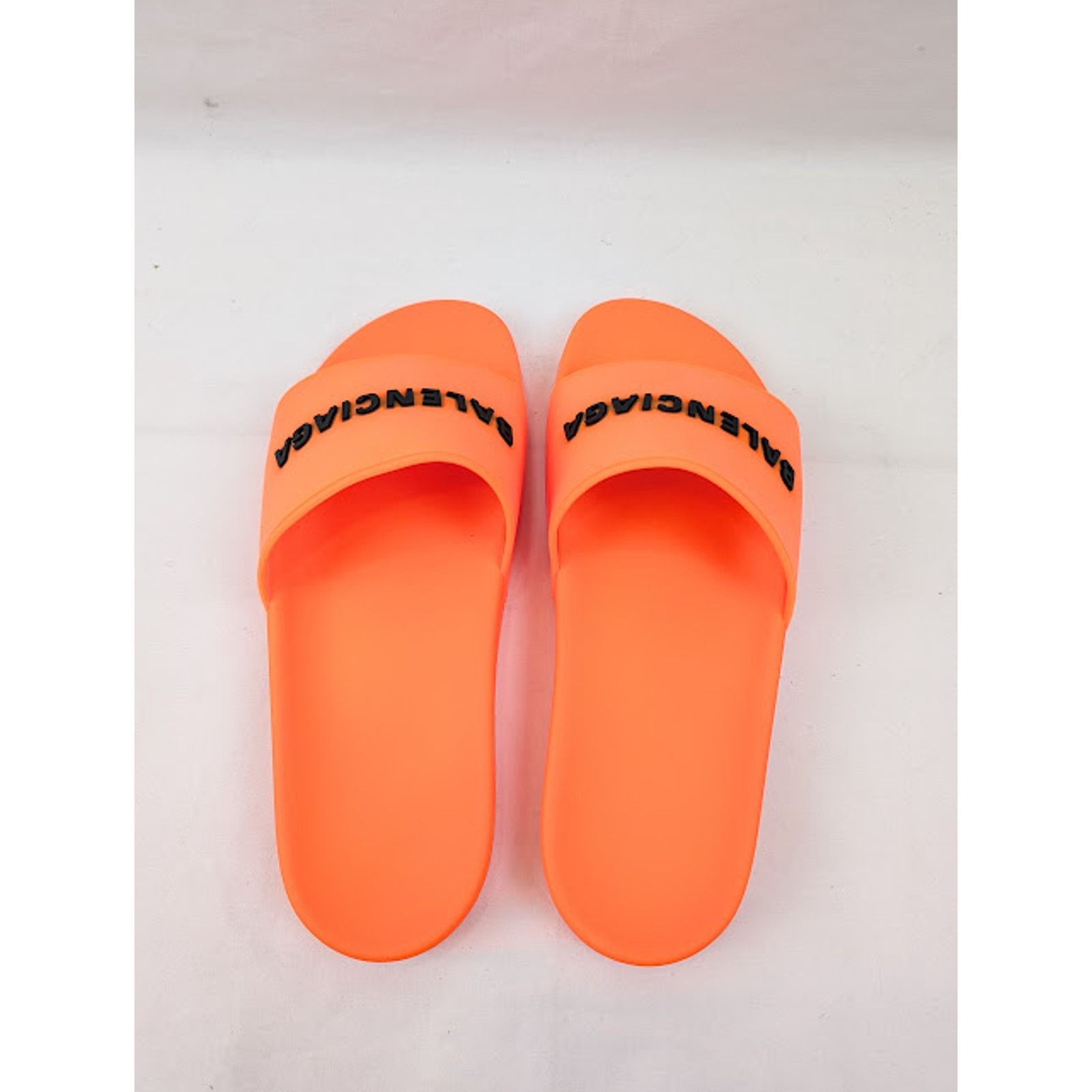 Balenciaga o1rshd1 Q:2 / Smooth Rubber Pool Logo Slide in Orange/Black Size US 11 / EU 44 - 19 Thumbnail