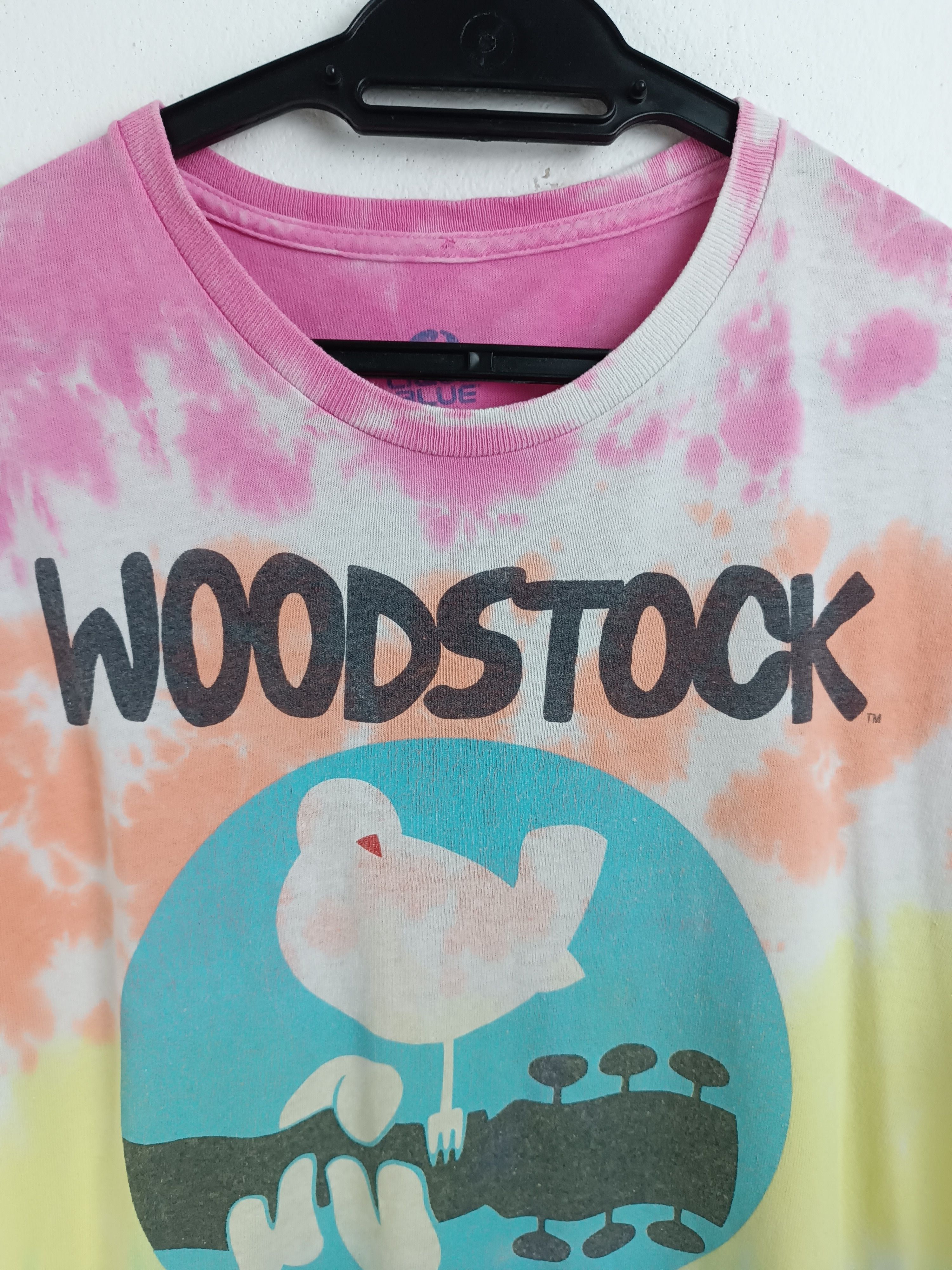 Liquid Blue VINTAGE WOODSTOCK MUSIC FESTIVAL TIE DYE TEE hippie rock Size US M / EU 48-50 / 2 - 9 Thumbnail