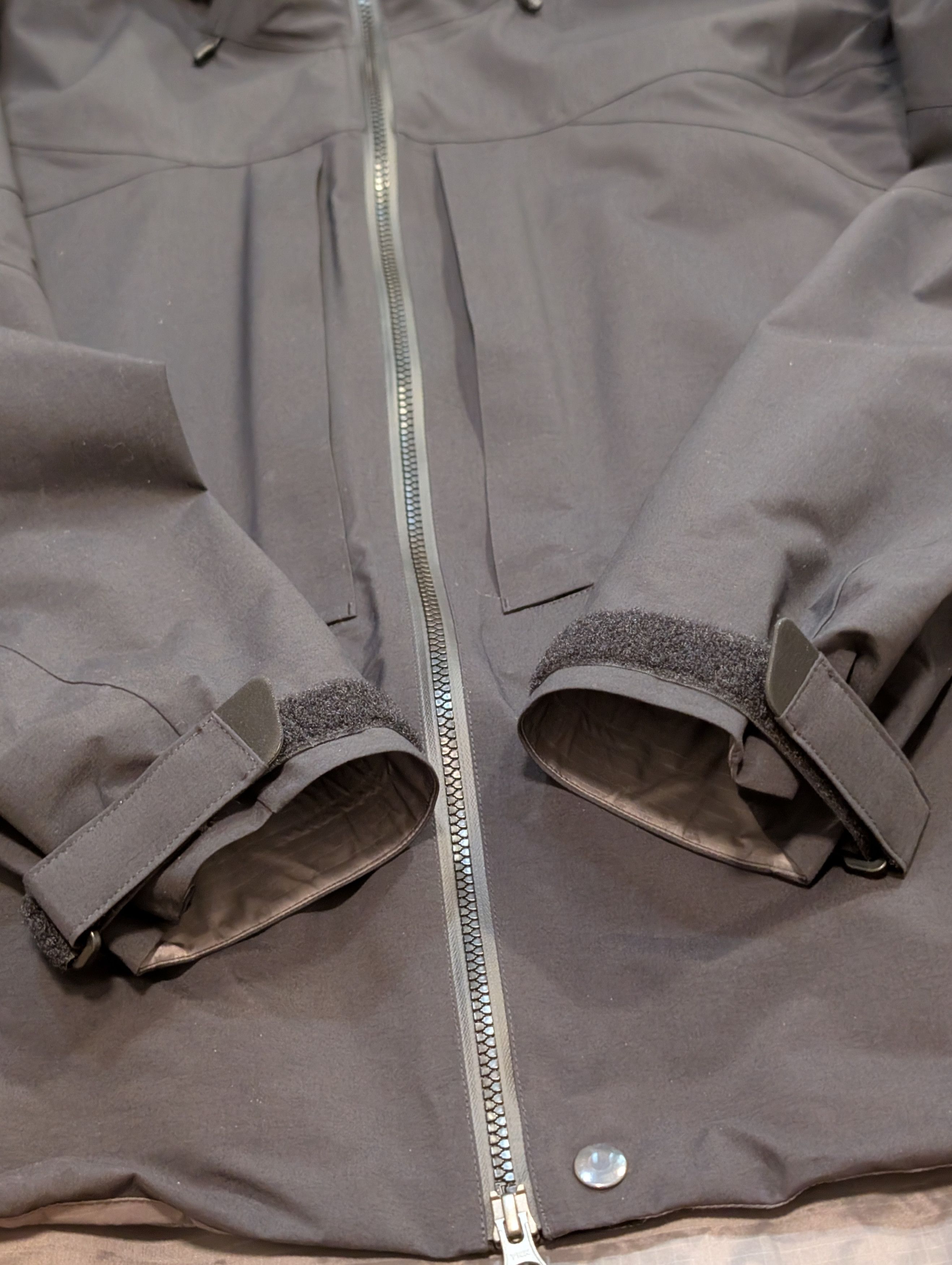 Tilak Tilak × Acronym Evolution Jacket L – Limited 200 Size US L / EU 52-54 / 3 - 20 Thumbnail