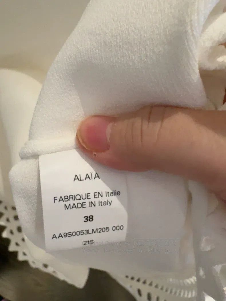 Alaia Alaia White long-sleeve shirt Size XS / US 0-2 / IT 36-38 - 3 Thumbnail