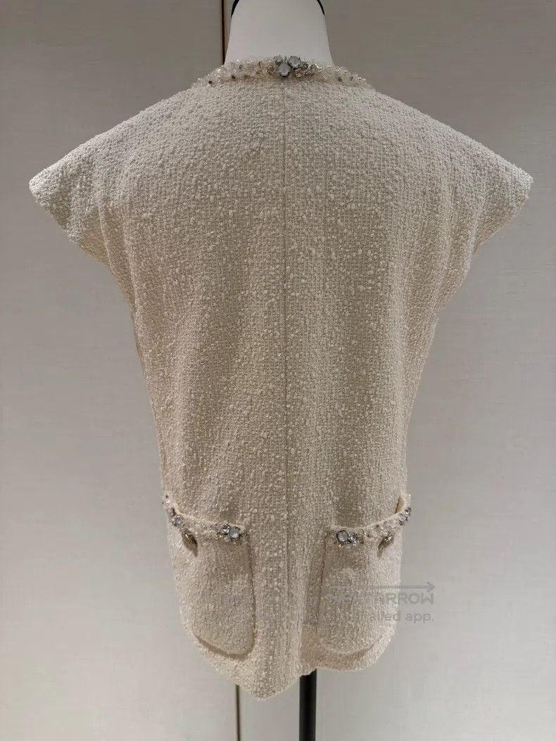 Chanel Chanel Equestrian series white studded vest Size XS / US 0-2 / IT 36-38 - 2 Thumbnail