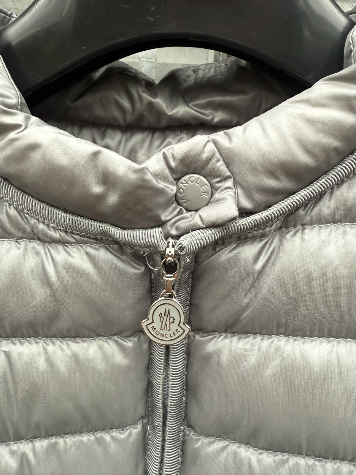 Moncler Moncler Down Jacket – Size 0 S Size XS / US 0-2 / IT 36-38 - 3 Thumbnail