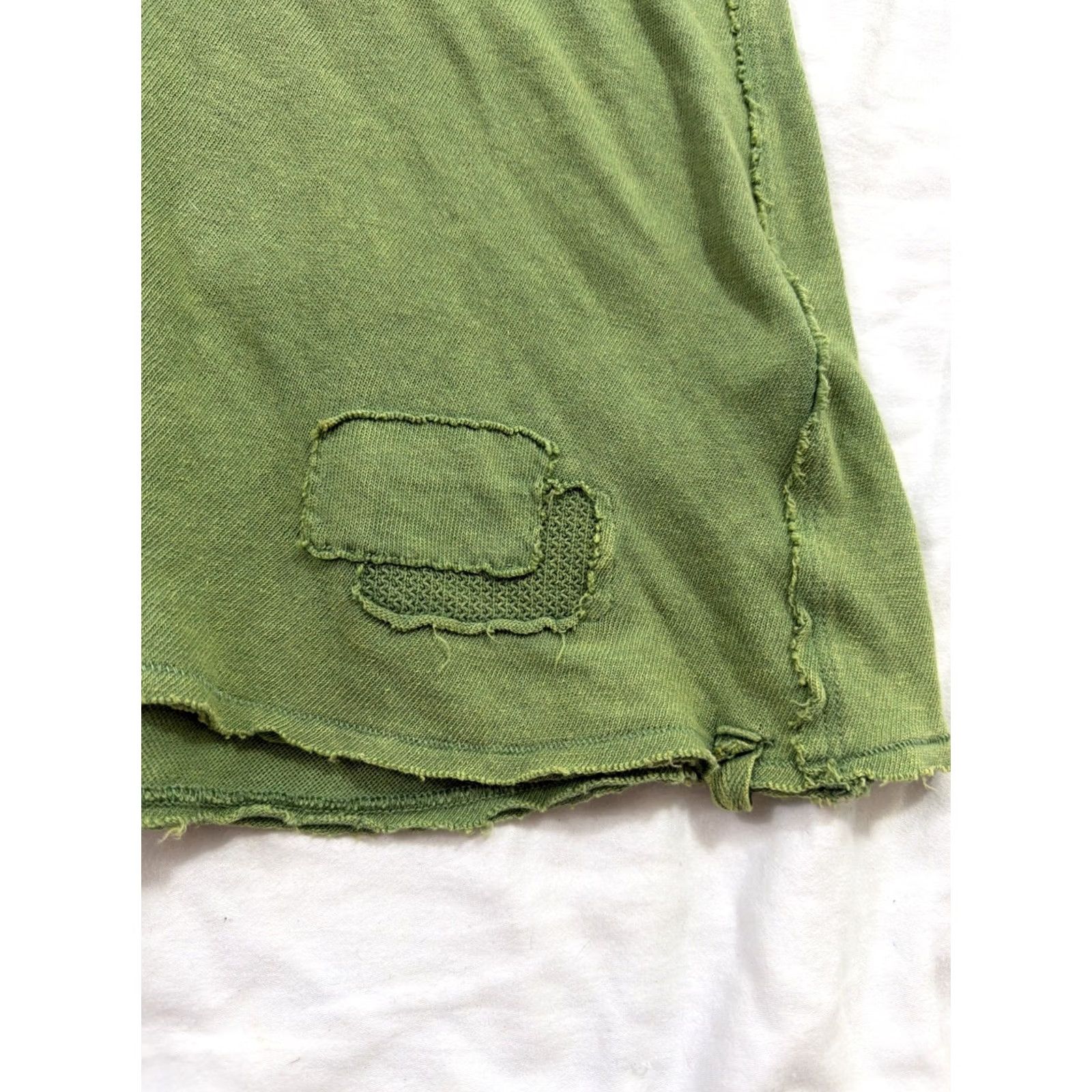 Free People Free People Shirt Women M V-Neck Oversized Green Stains Distressed Size M / US 6-8 / IT 42-44 - 5 Thumbnail