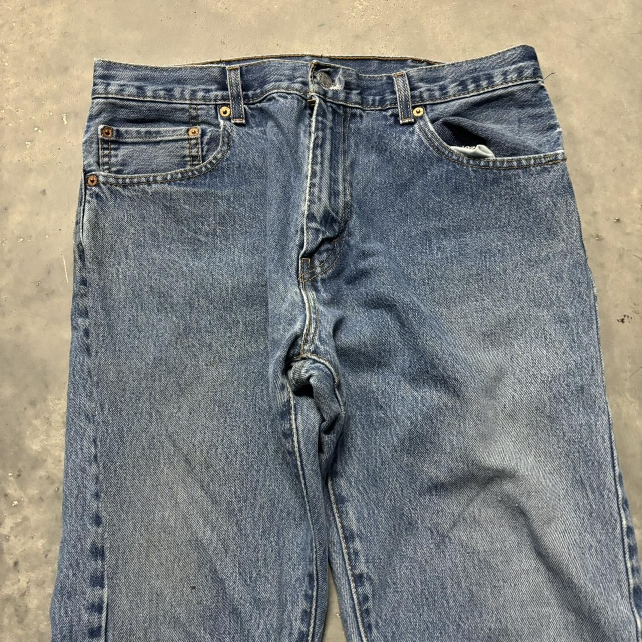 Levi's × Vintage Crazy Vintage Y2K/2000s Grunge Levi’s Medium Wash Denim Jeans! Size US 32 / EU 48 - 5 Thumbnail