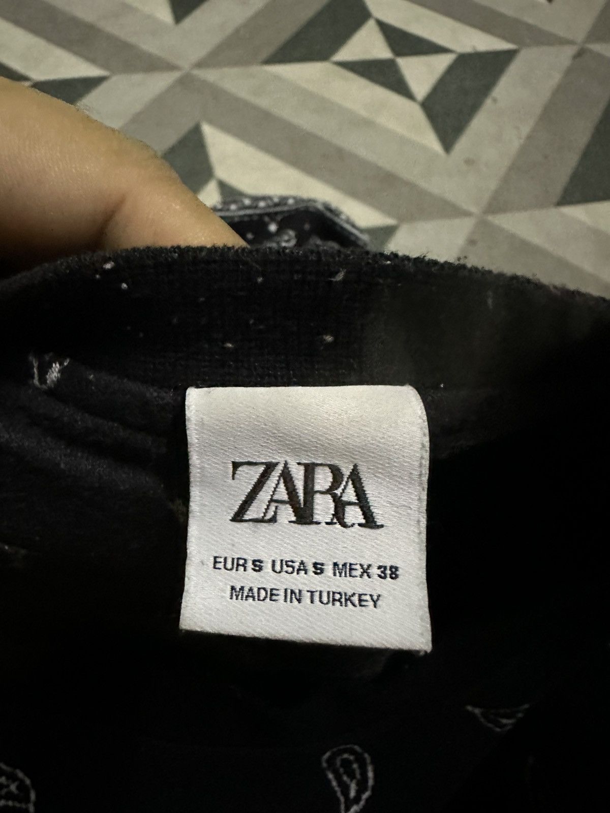 Zara Zara bandana presley fullprinted sweatshirt Size US M / EU 48-50 / 2 - 5 Thumbnail