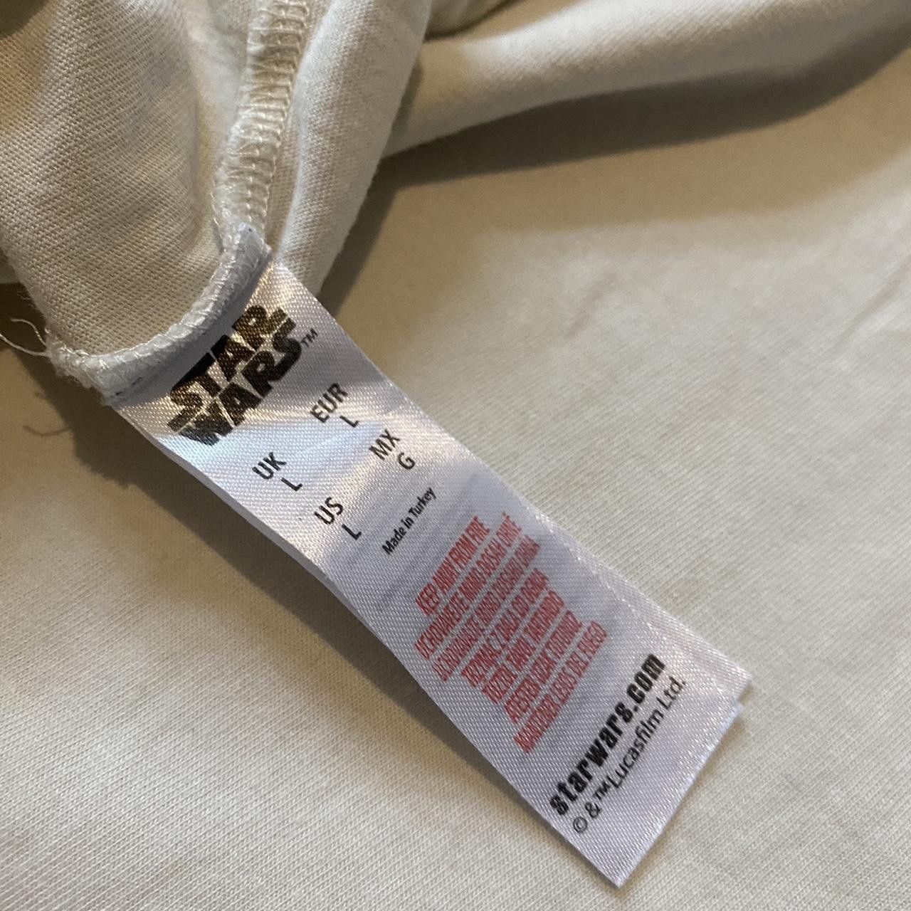 Star Wars White Star Wars The Force Awakens t-shirt Size US L / EU 52-54 / 3 - 4 Thumbnail